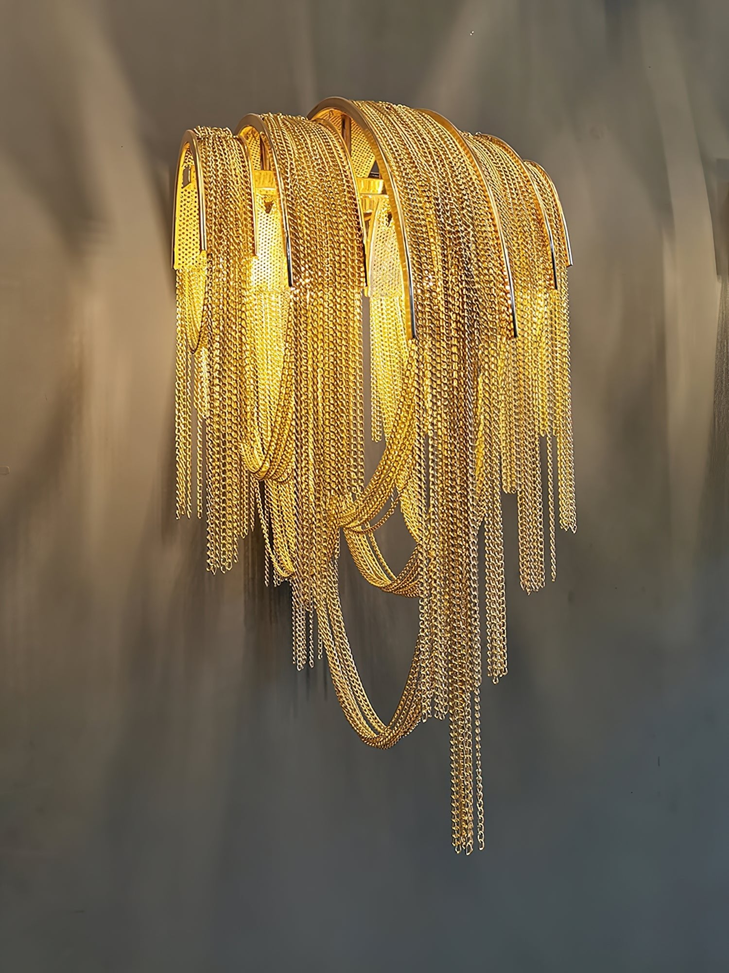 Chains Tassel Wall Lamp