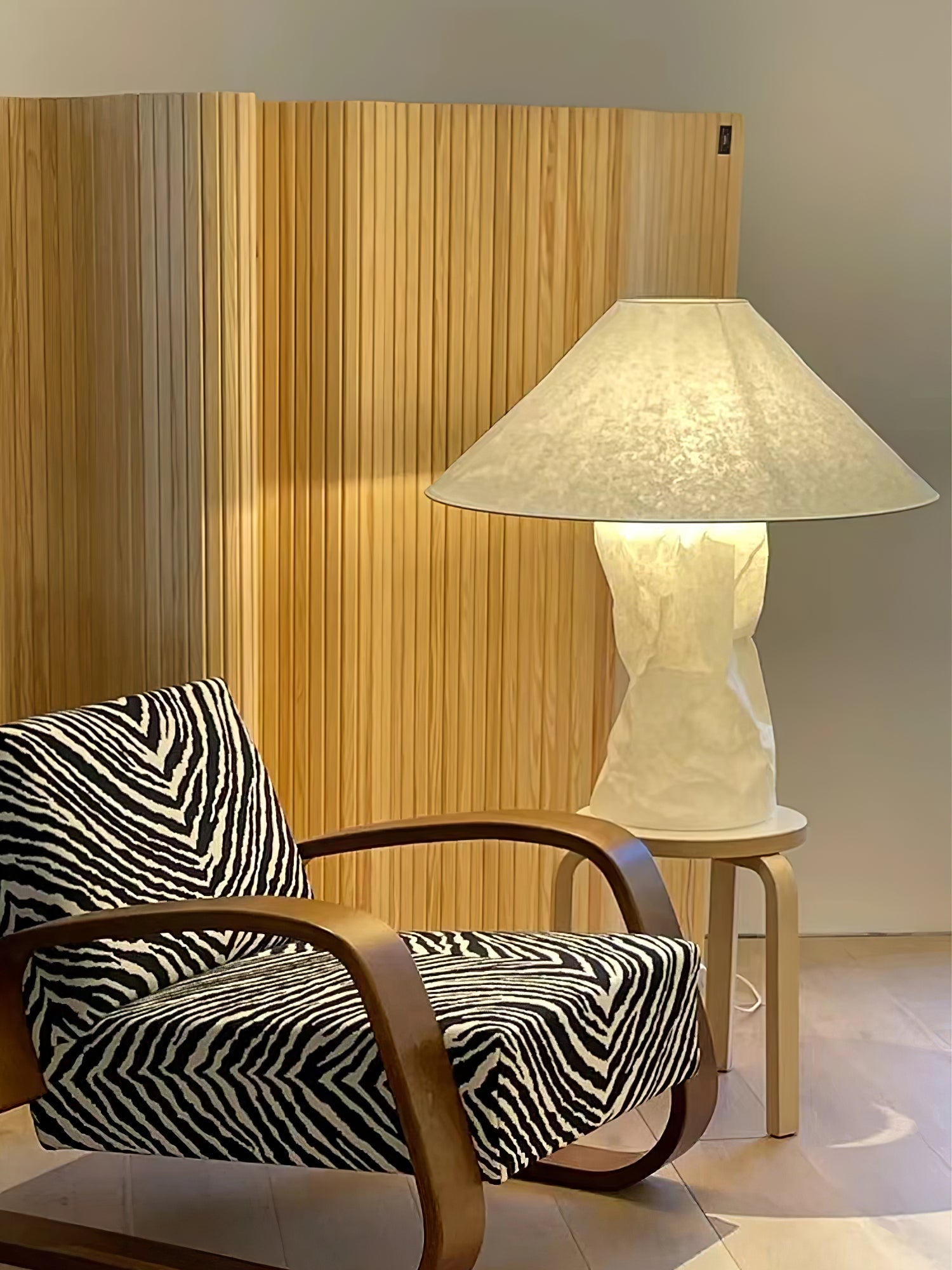 Crinkle Paper Table Lamp