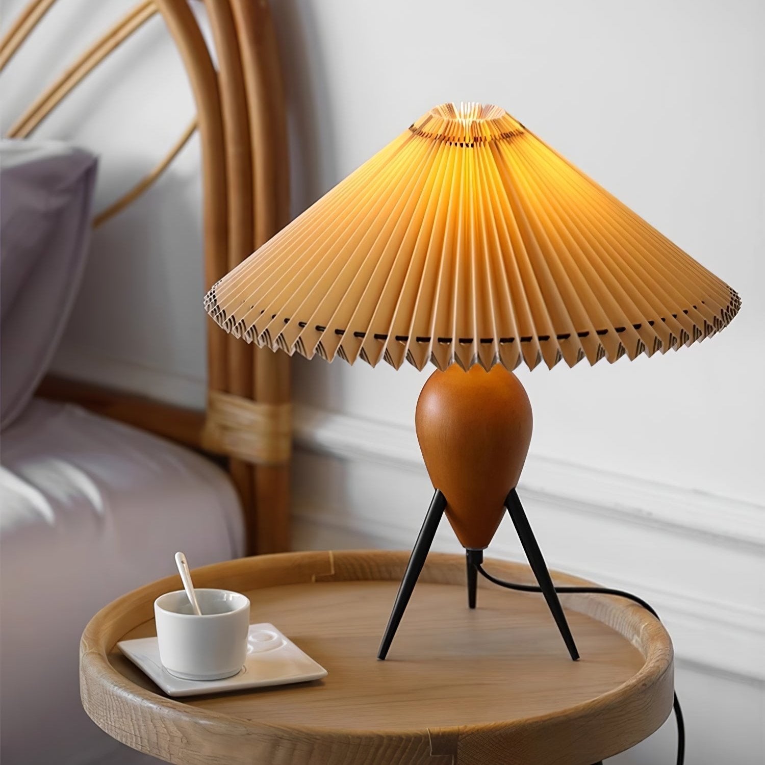 Mian Table Lamp