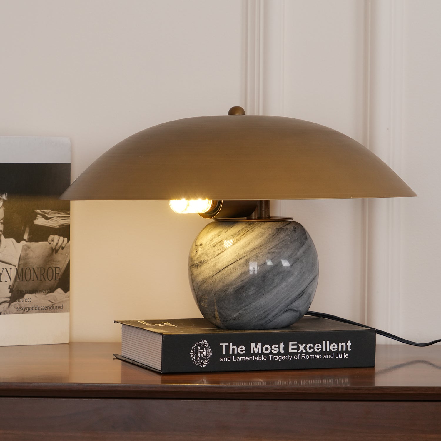 Formosa Marble Table Lamp