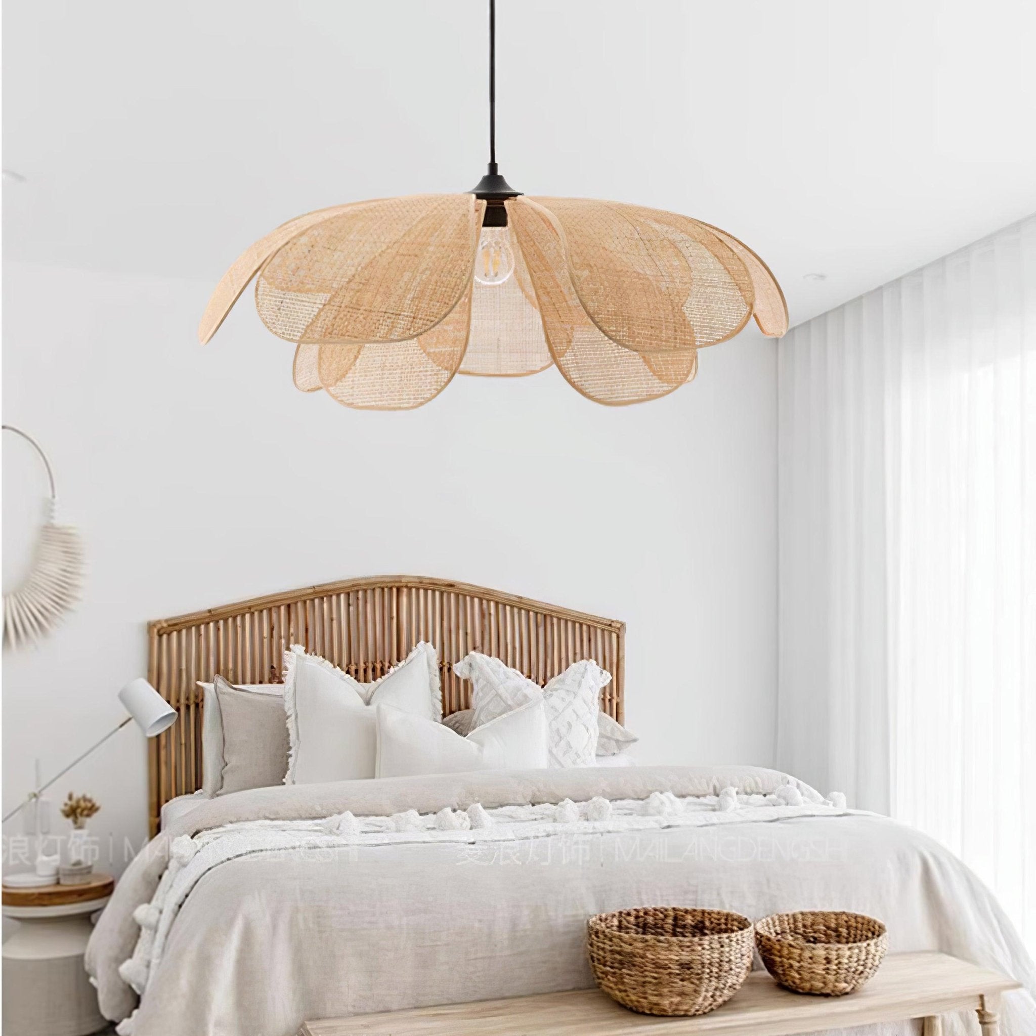 Rattan Petal Pendant Lamp