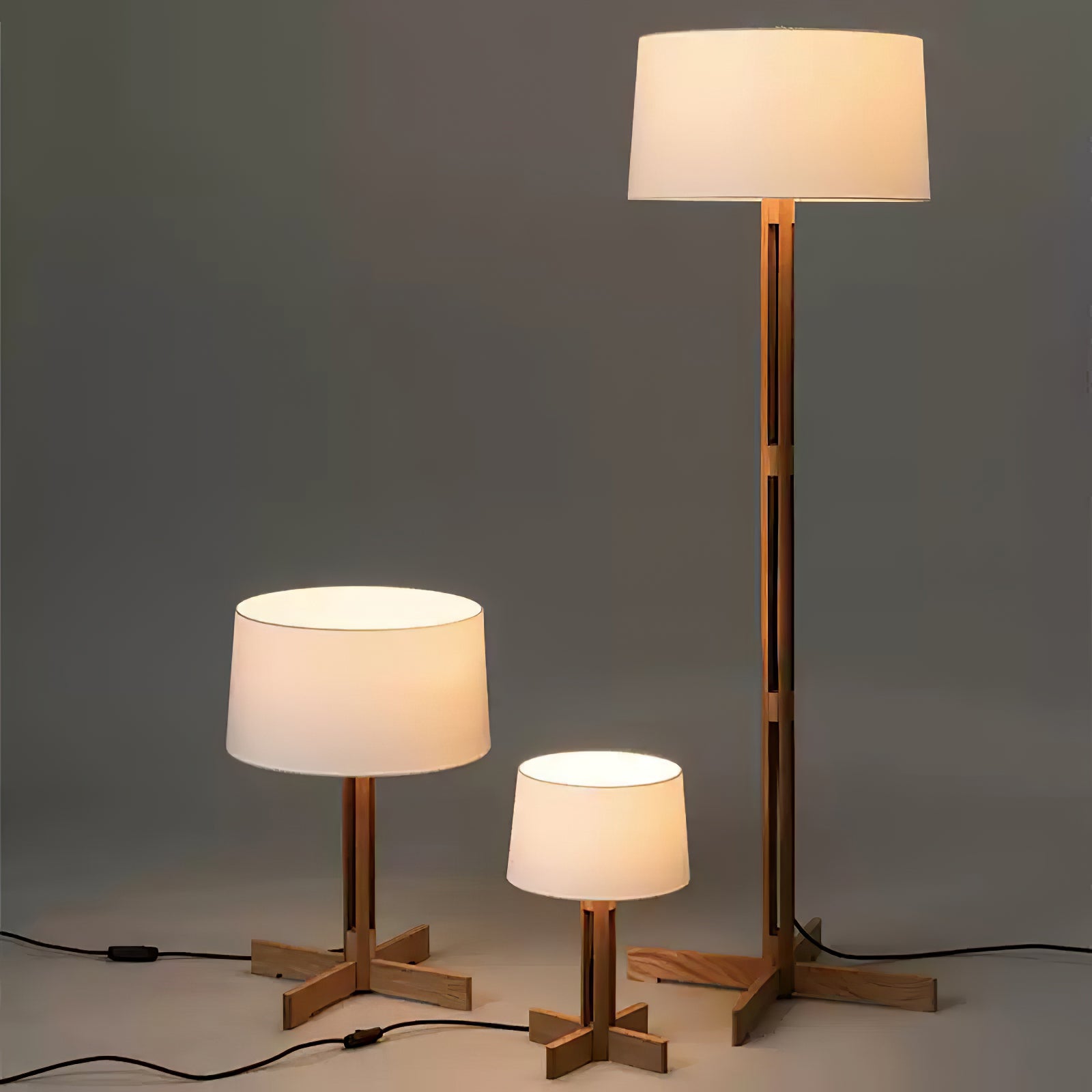 Compact Charm Table Lamp