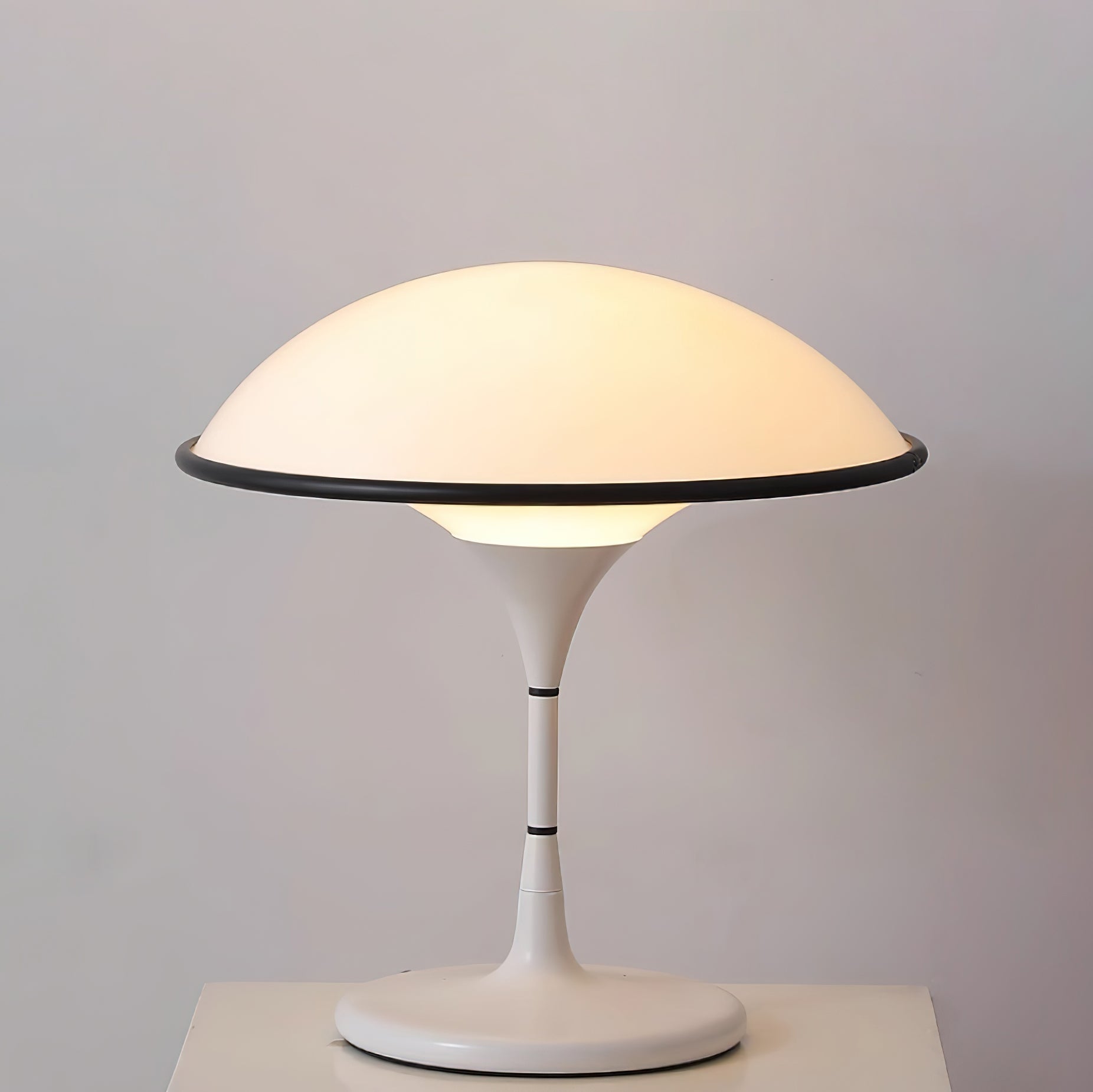 Fontana Table Lamp