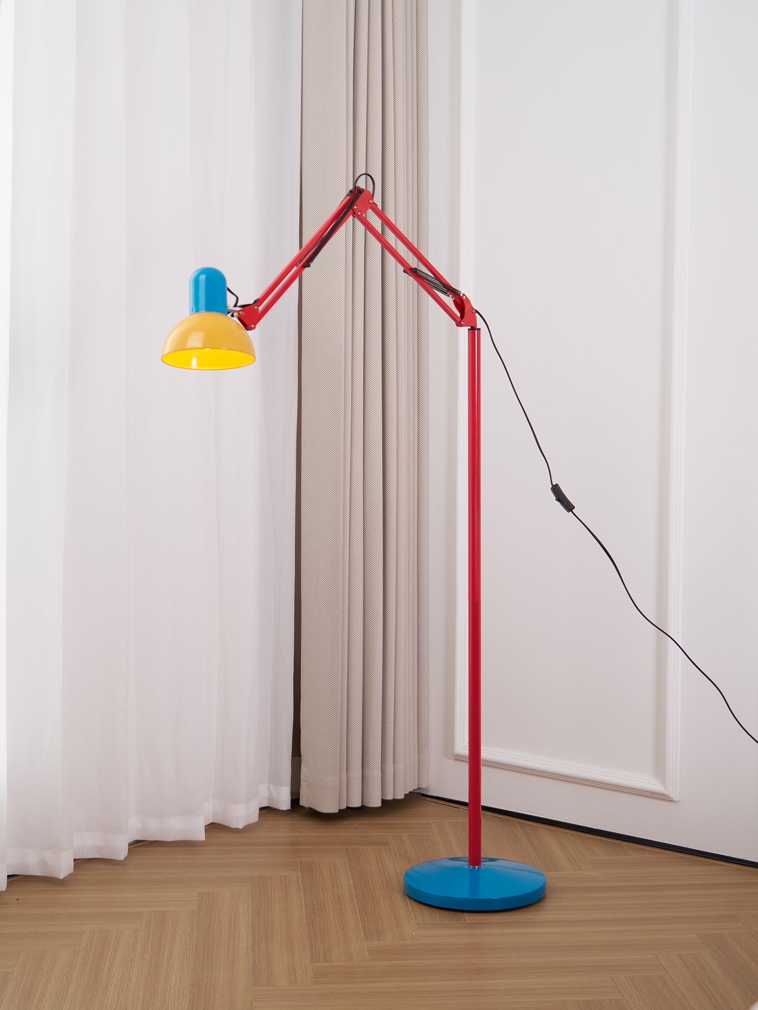 Flexi Memphis Floor Lamp