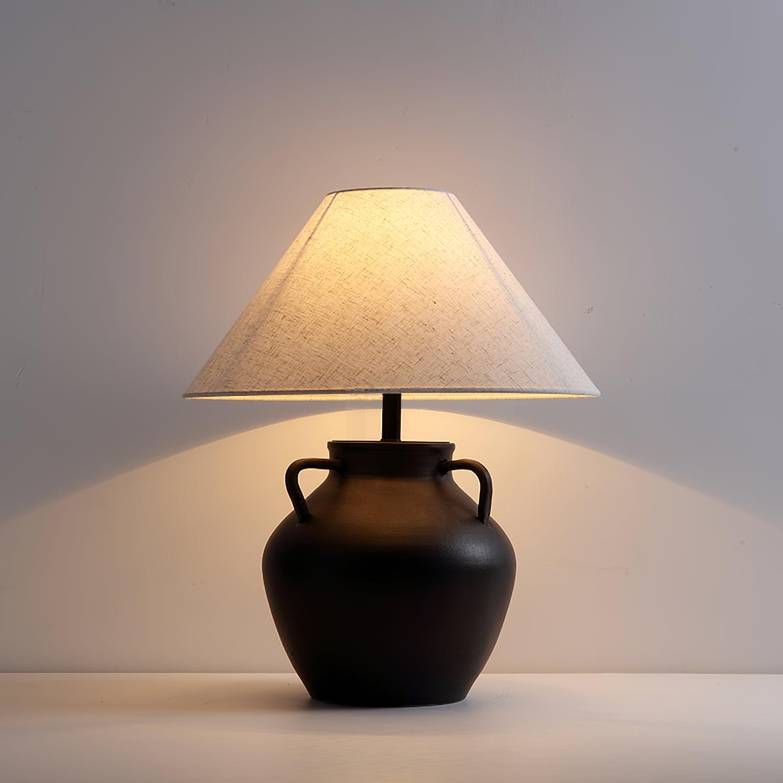 Old Wine Pot Table Lamp