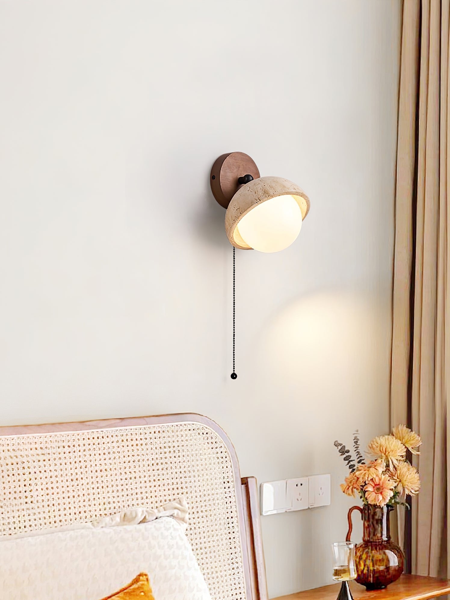 Globe Accent Wall Lamp