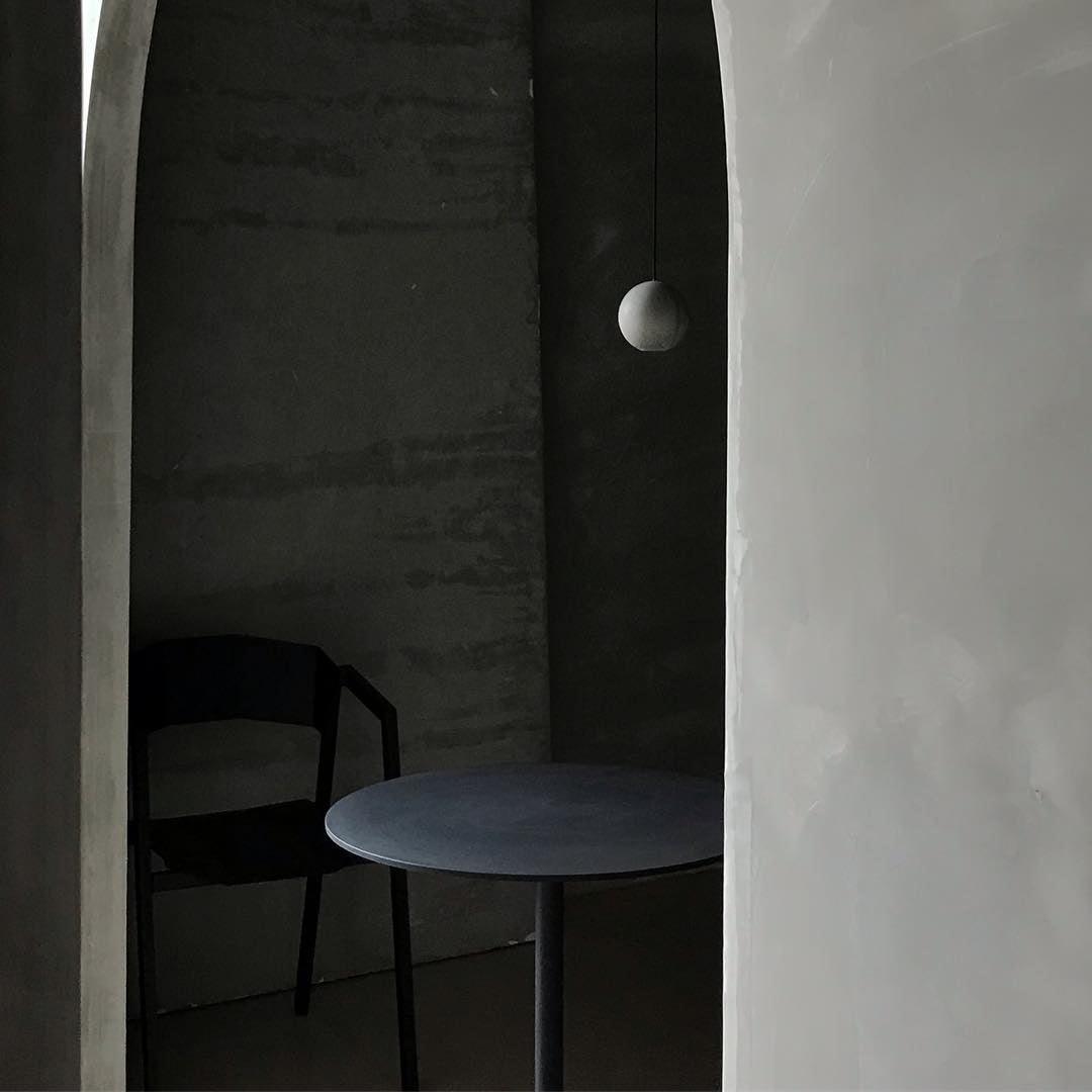 Moon Concrete Pendant Lamp