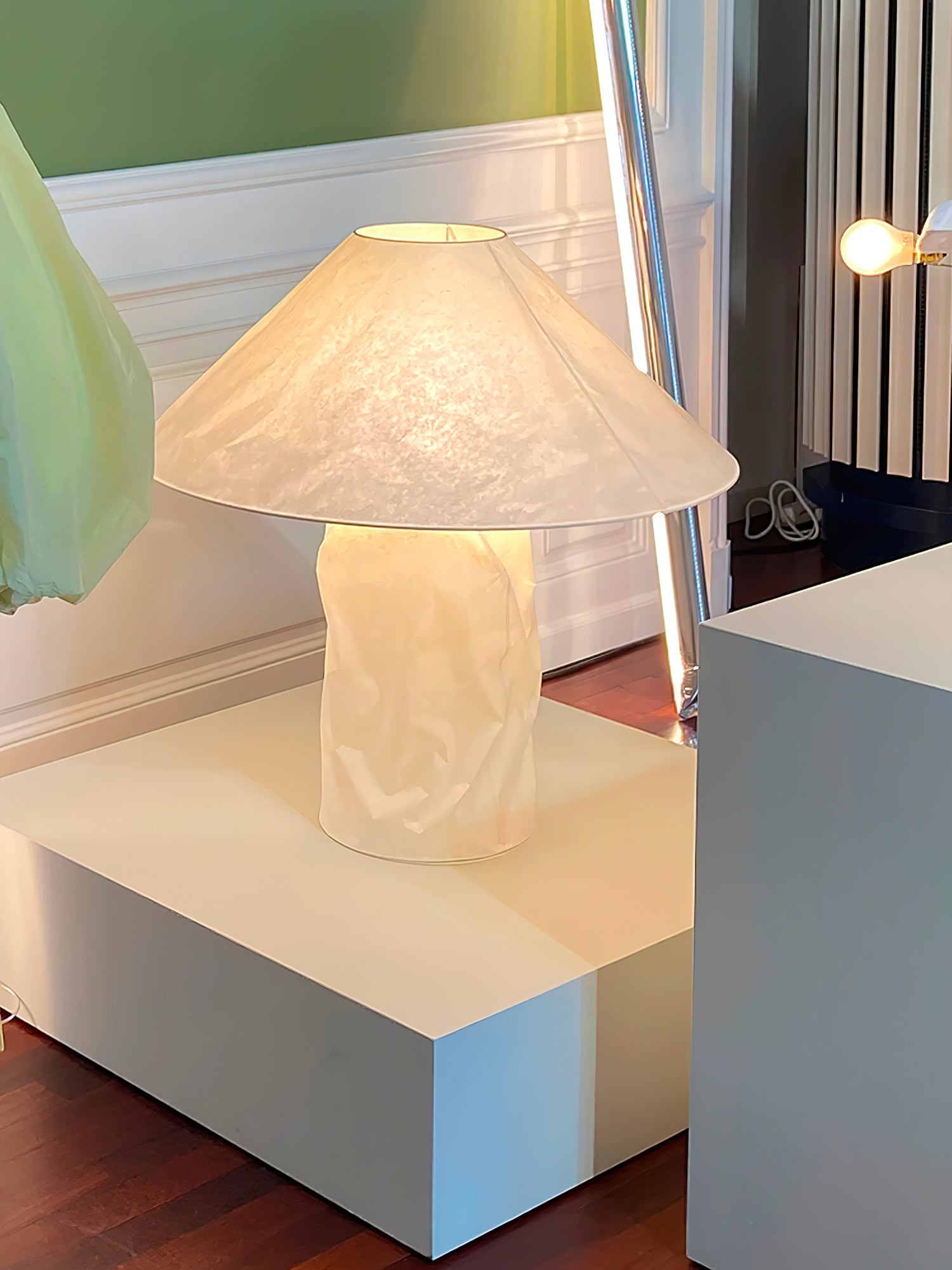 Crinkle Paper Table Lamp