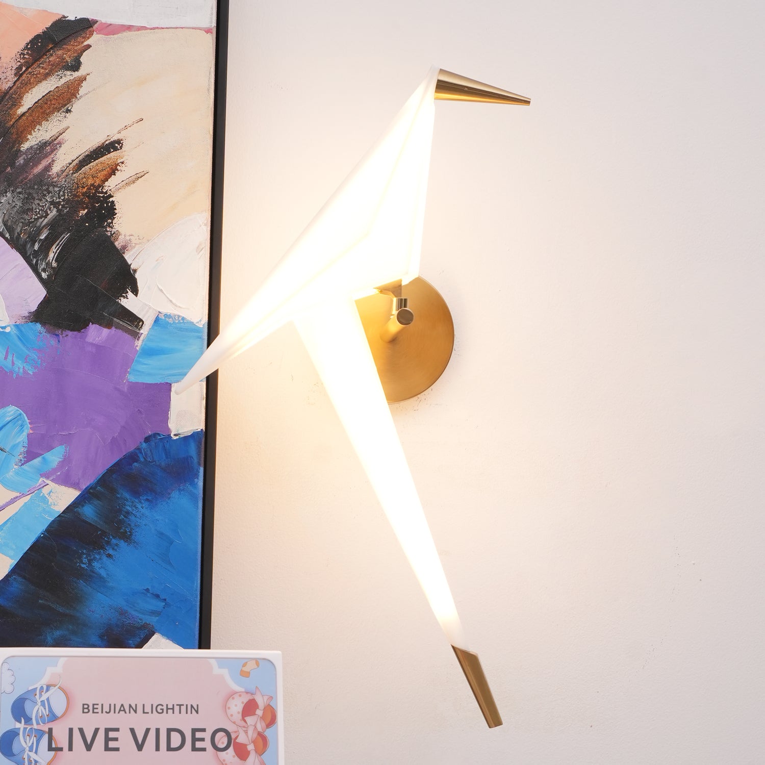 Avian Serenity Wall Lamp