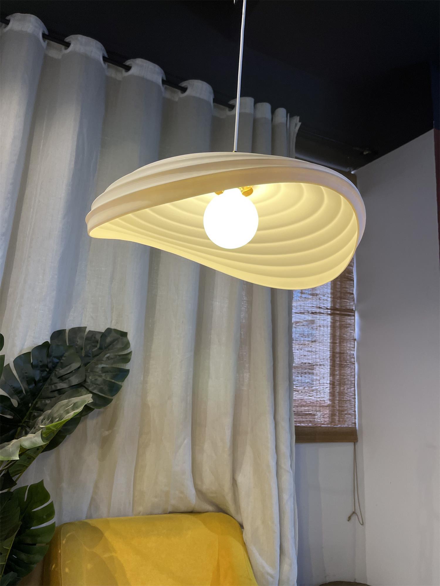 Navicula Pendant Light