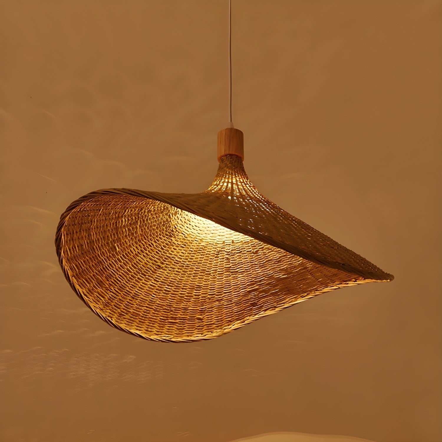 Rattan Weave Hat Pendant Light