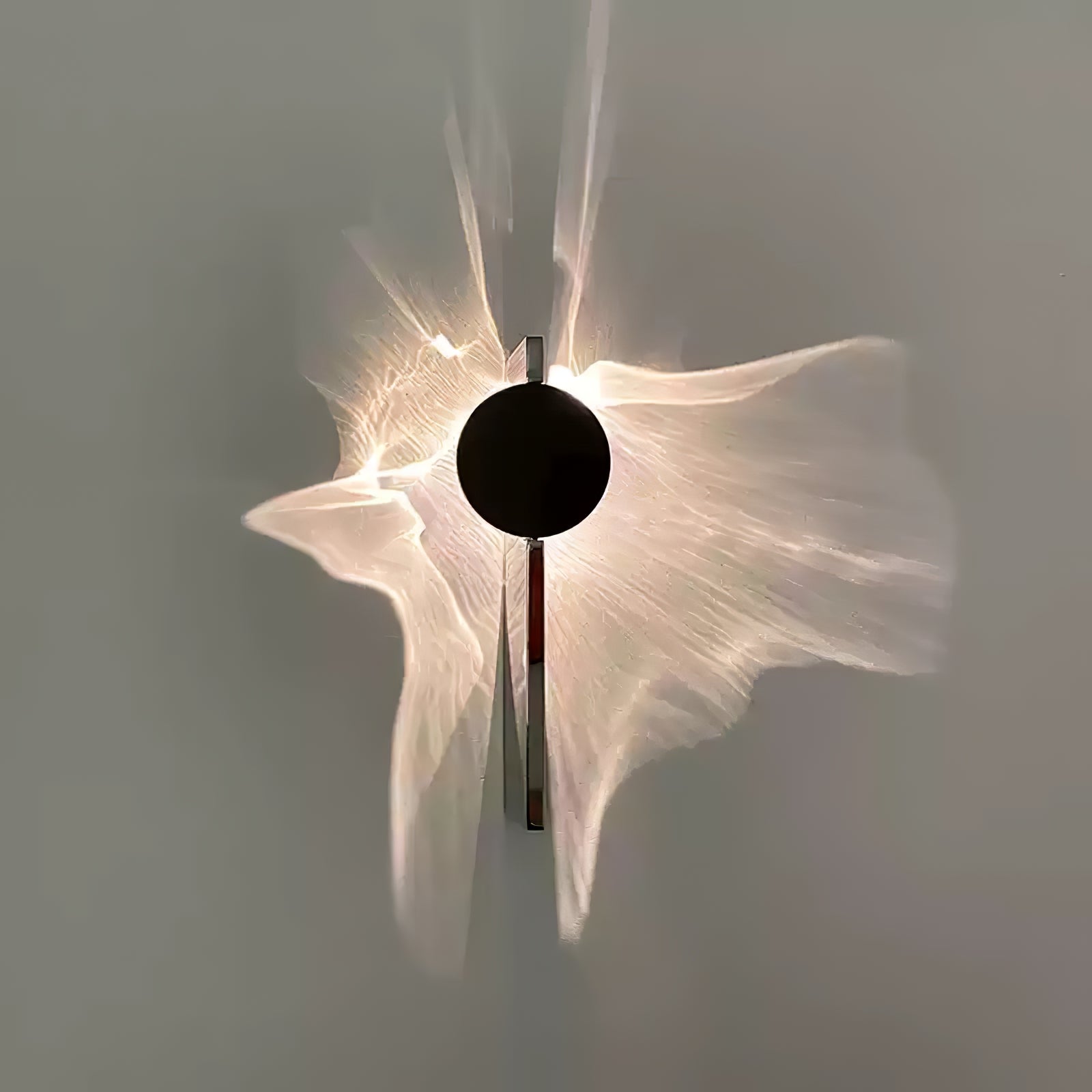 Creative Light And Shadow Wall Lamp