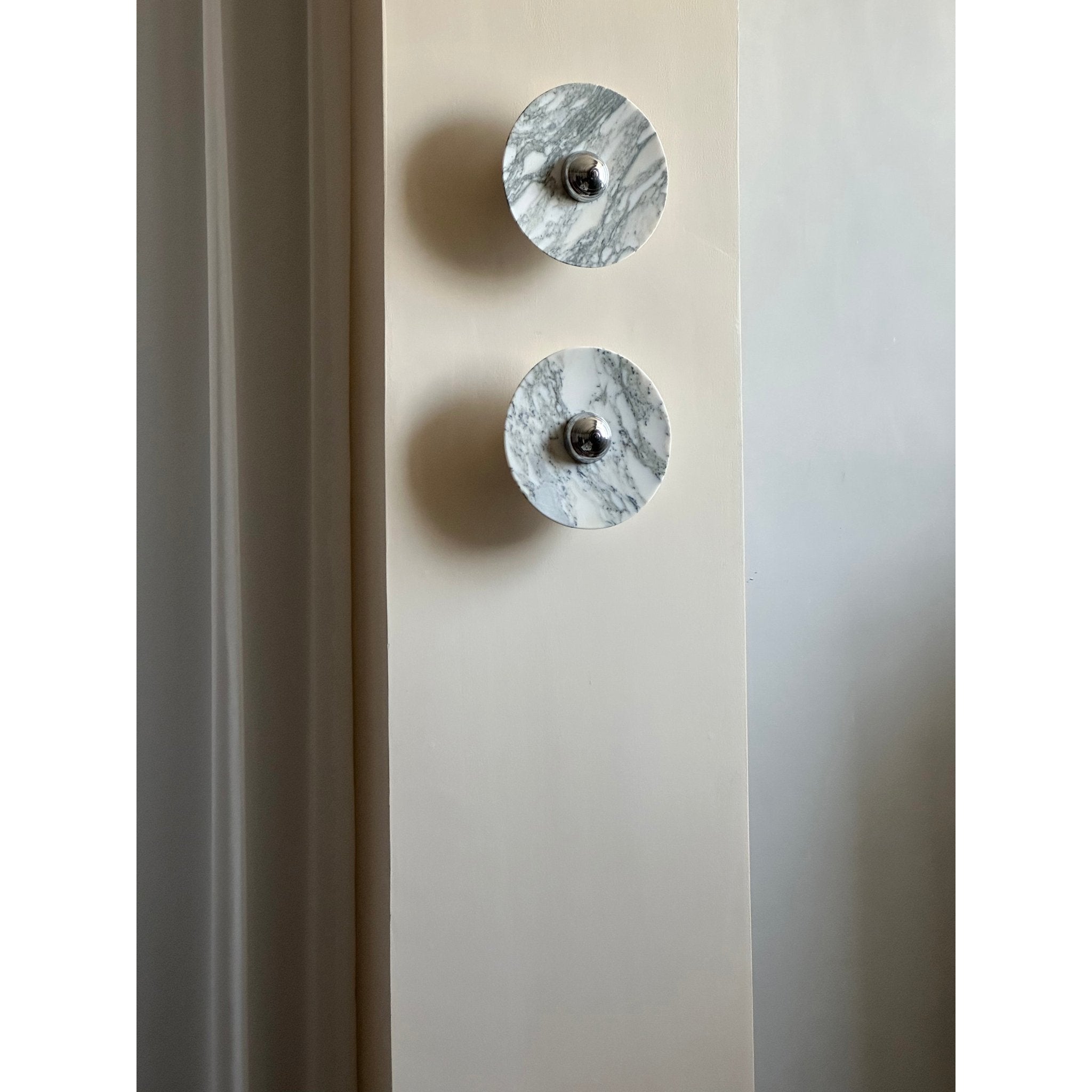 Messier Marble Rechargeable Wall Lamp