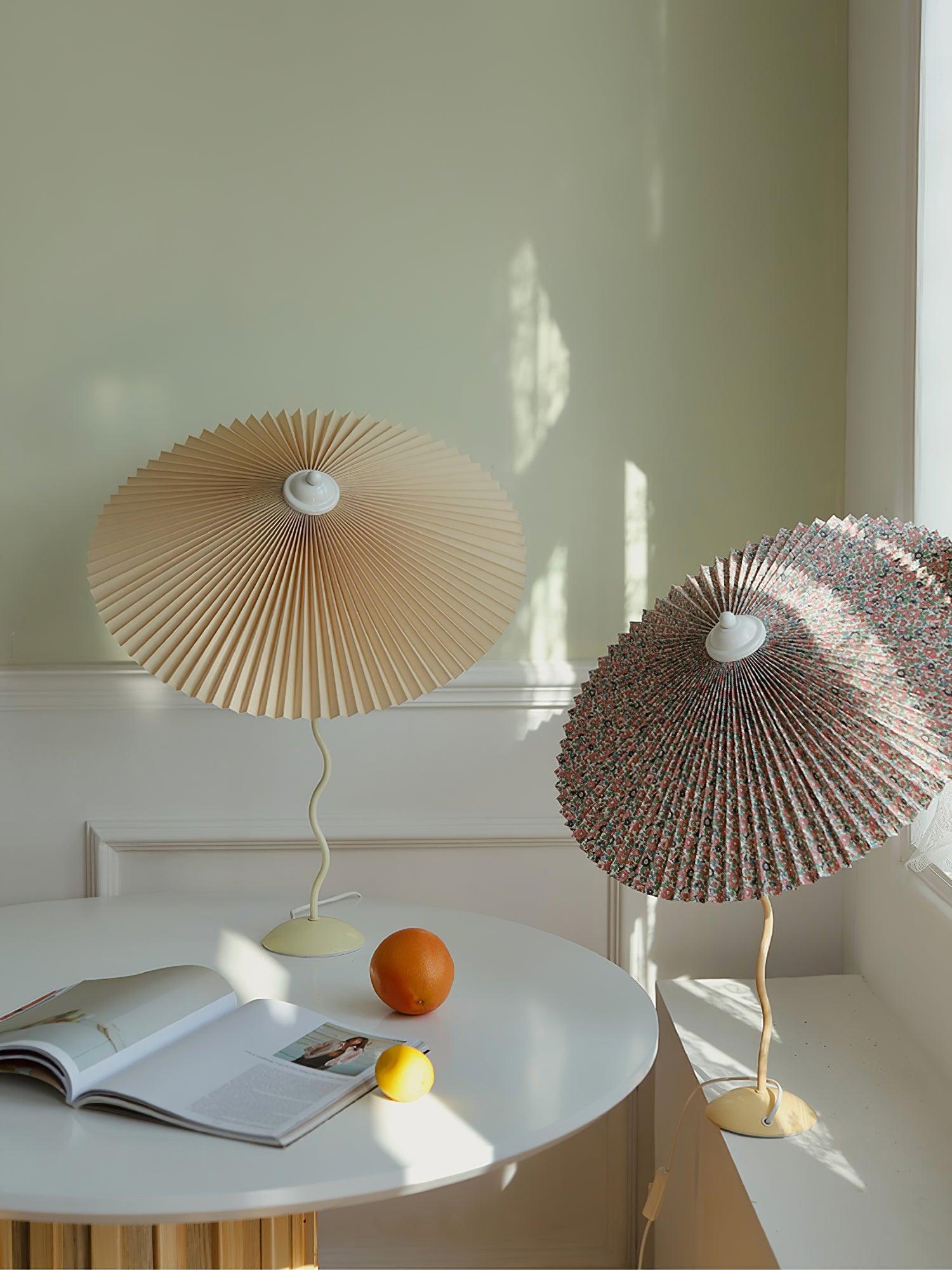 Pleated Hat Table Lamp