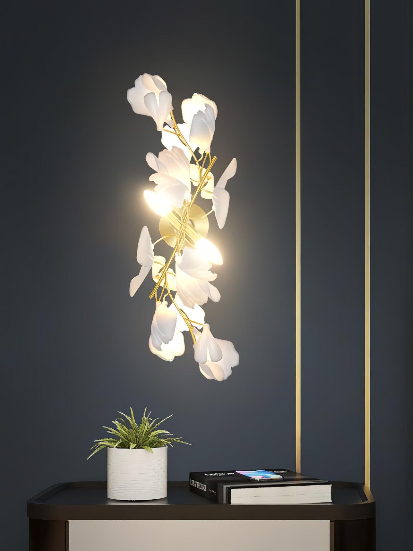 Gingko Flowers Plug-in Wall Lamp