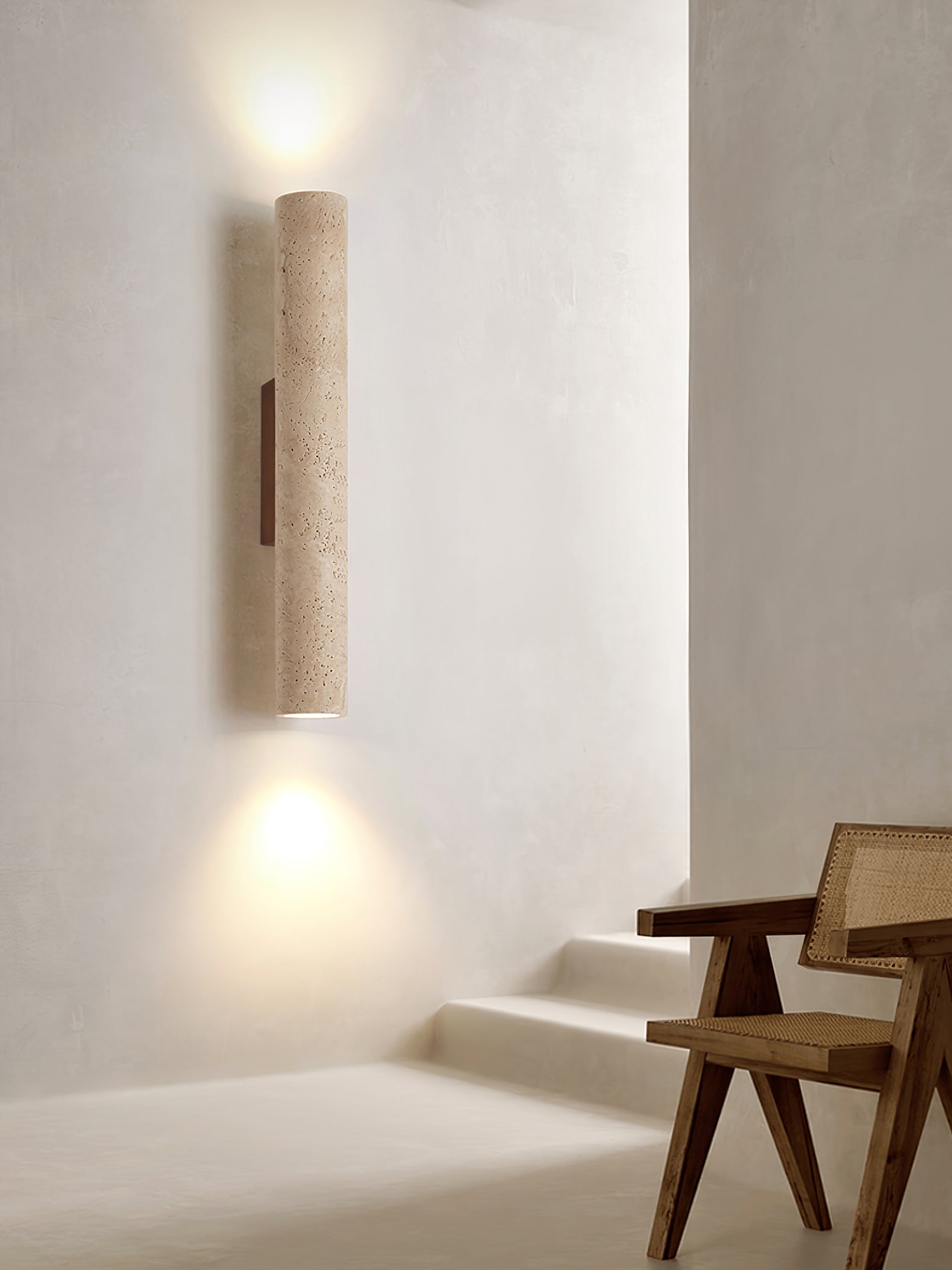 Solis Column Wall Lamp