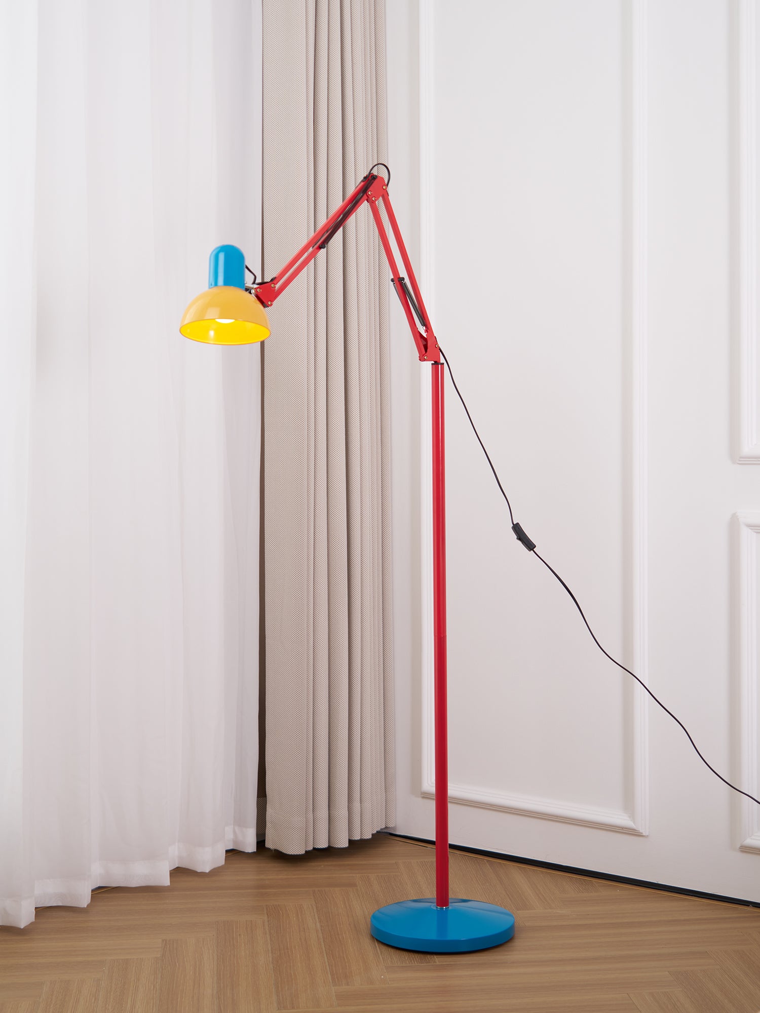 Flexi Memphis Floor Lamp