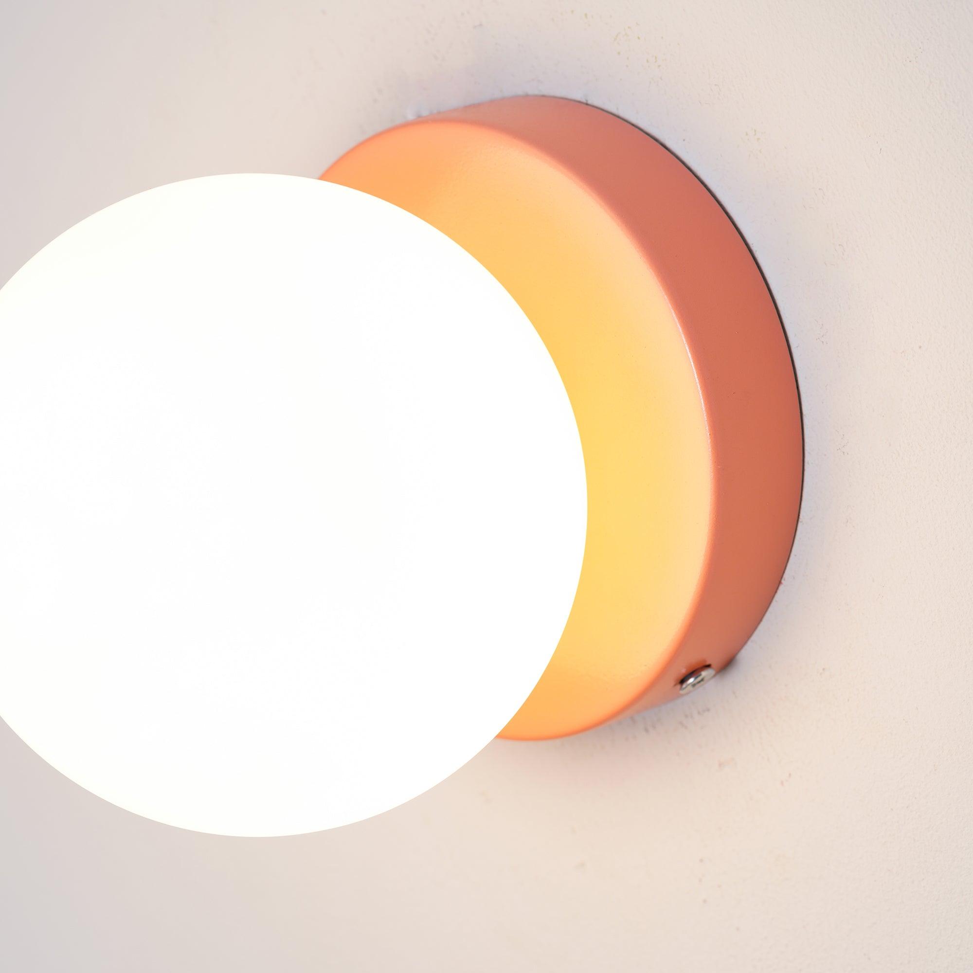 Nuvol Wall Lamp