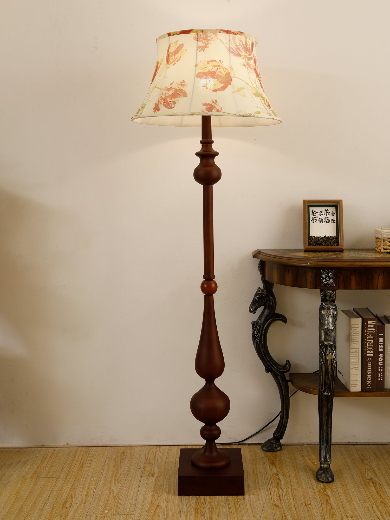 Victoria Floor Lamp