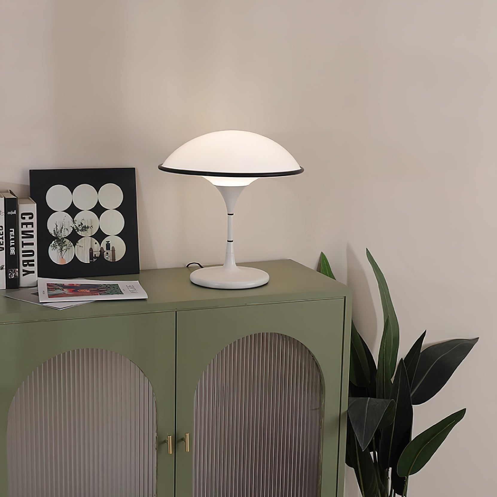 Fontana Table Lamp