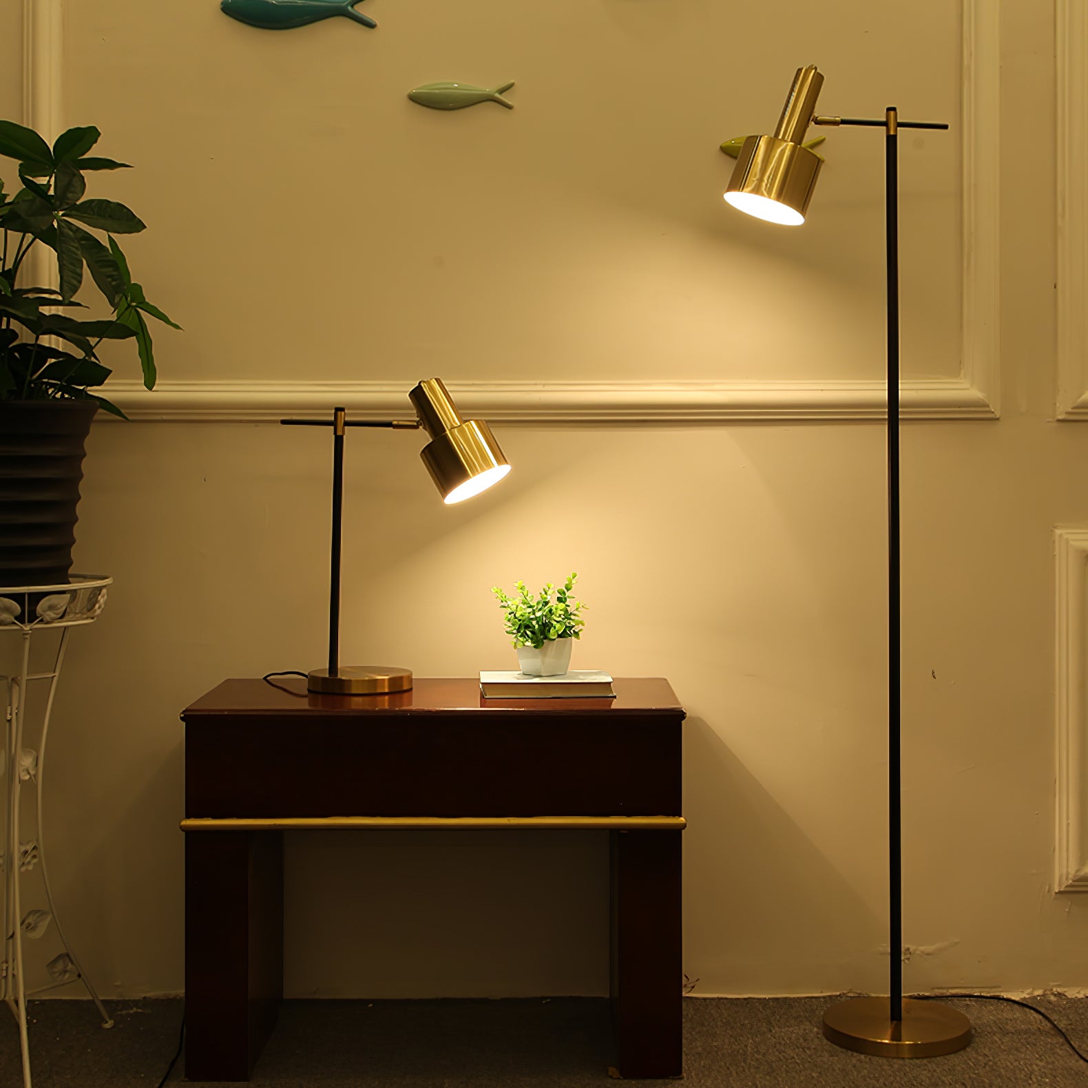 Lento Floor Lamp