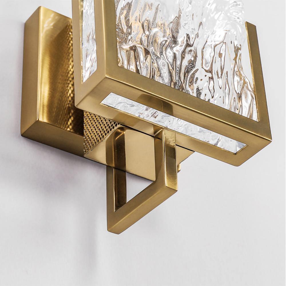 Ice Crystal Wall Lamp