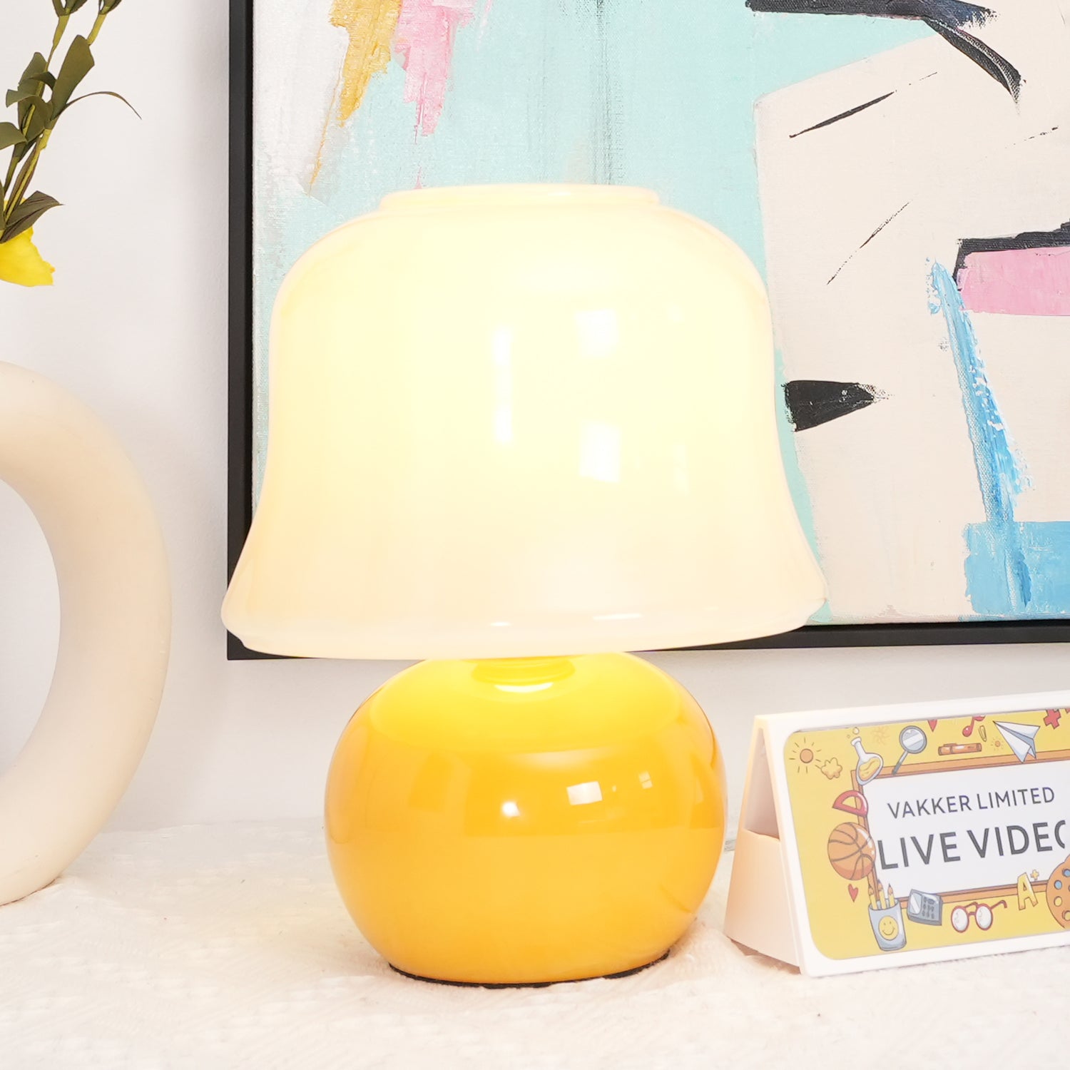 Creamy Mushroom Table Lamp