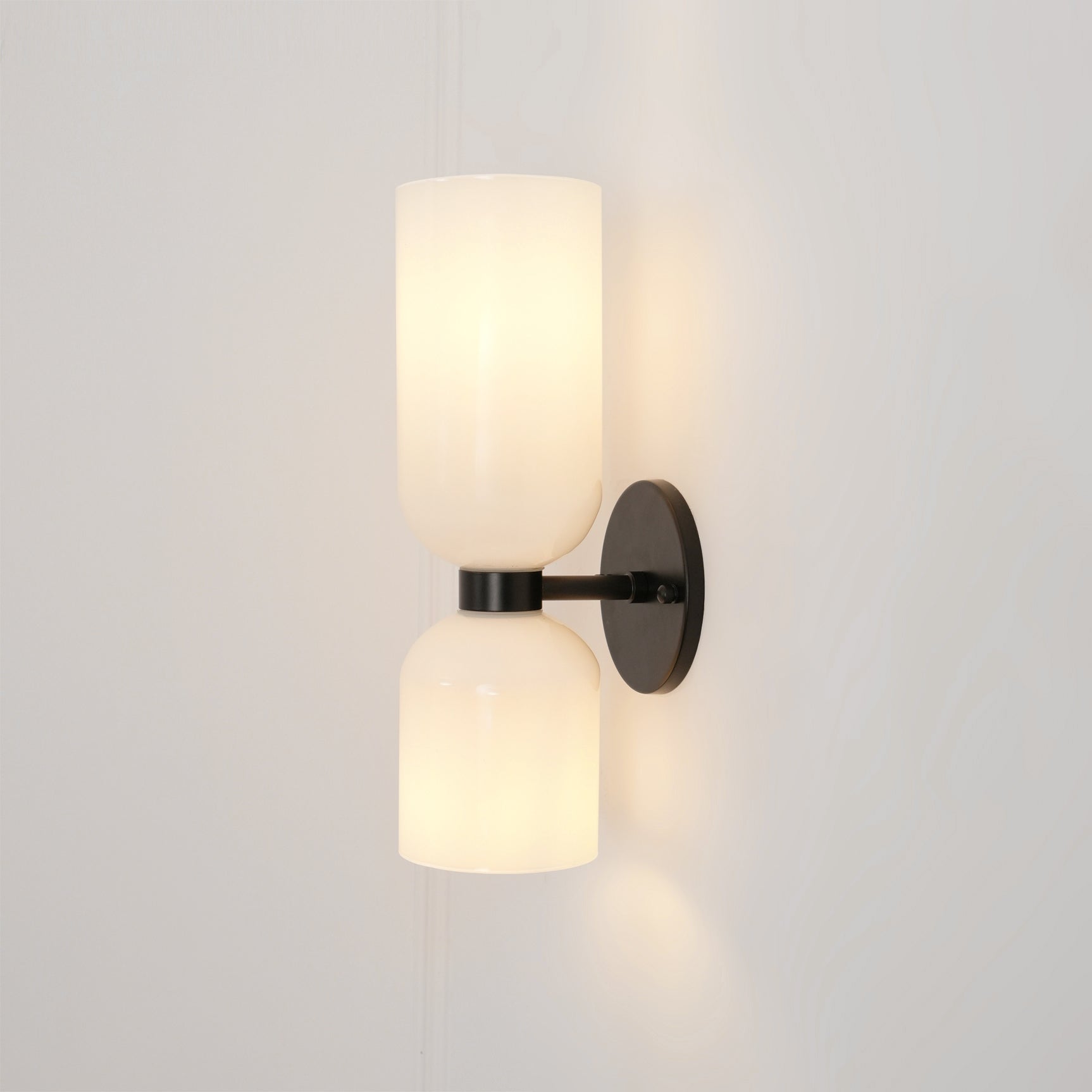 Edie Wall Lamp