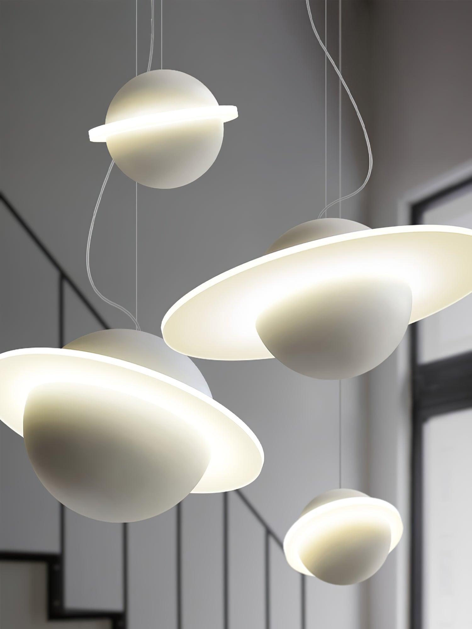 Jupiter Ring Pendant Light