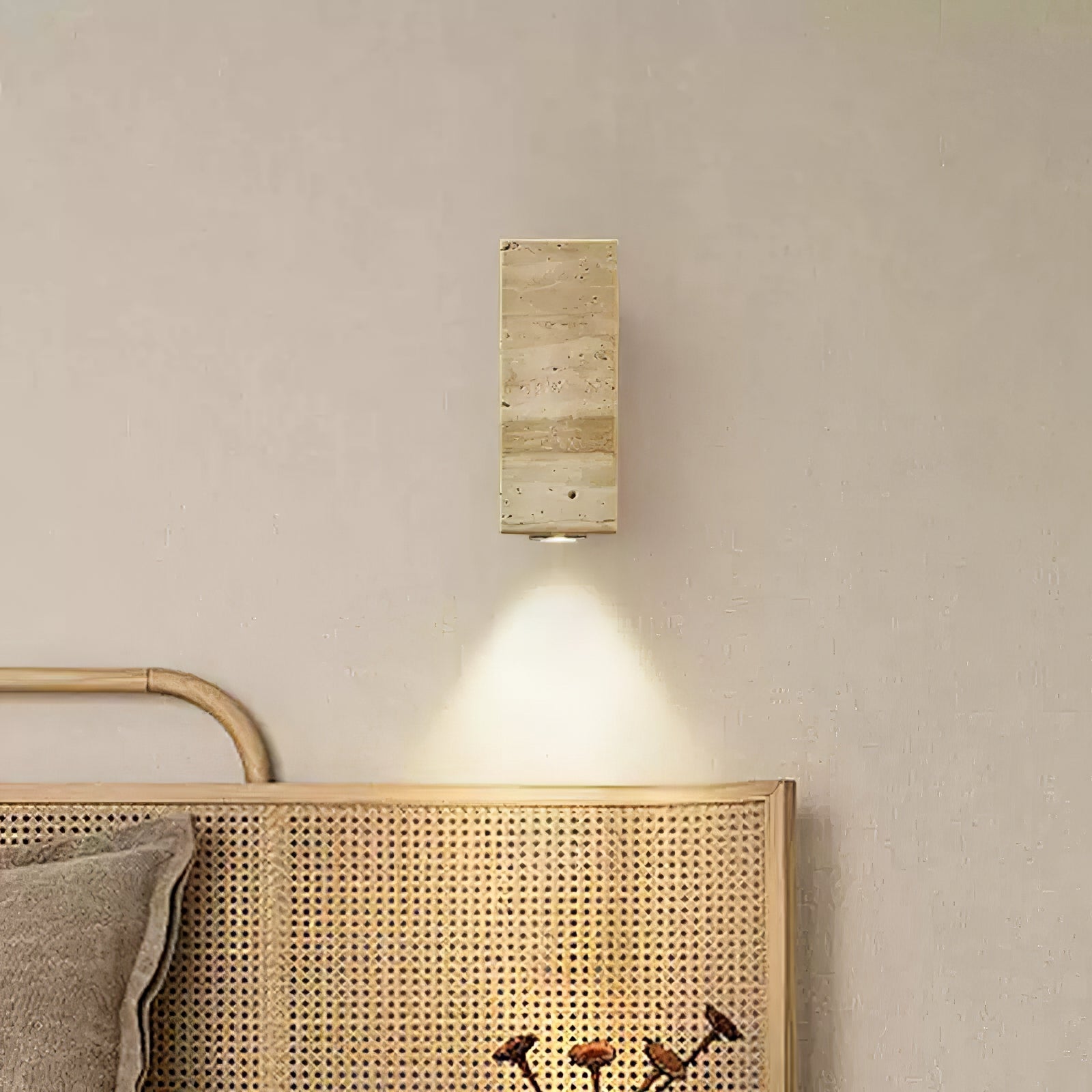 Blend Plug-in Wall Sconce