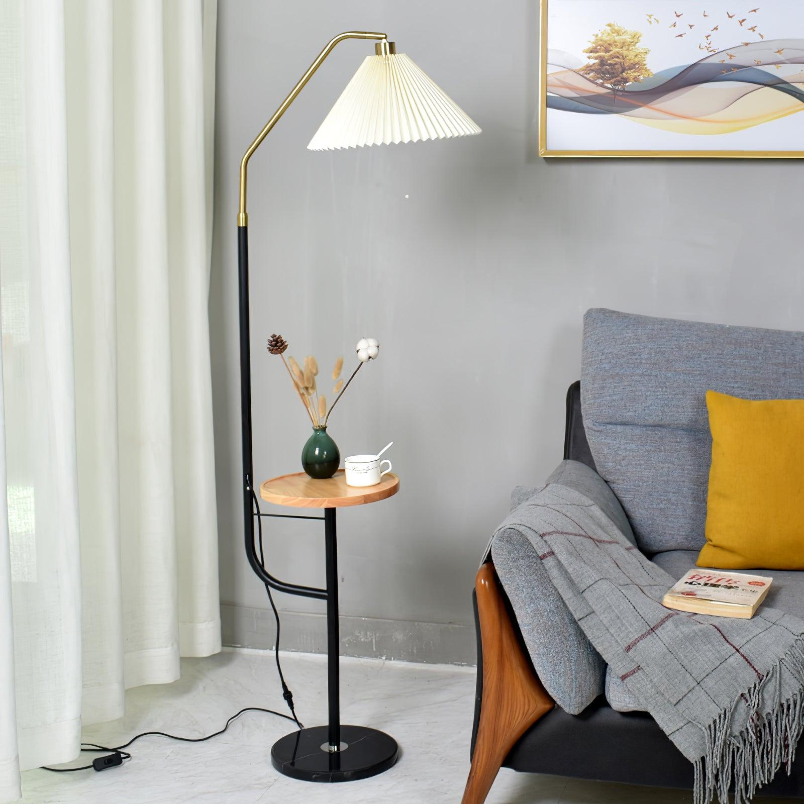 Ozz Floor Lamp