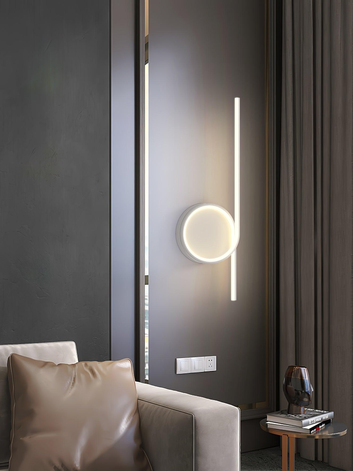 Rhythmic Line Wall Light