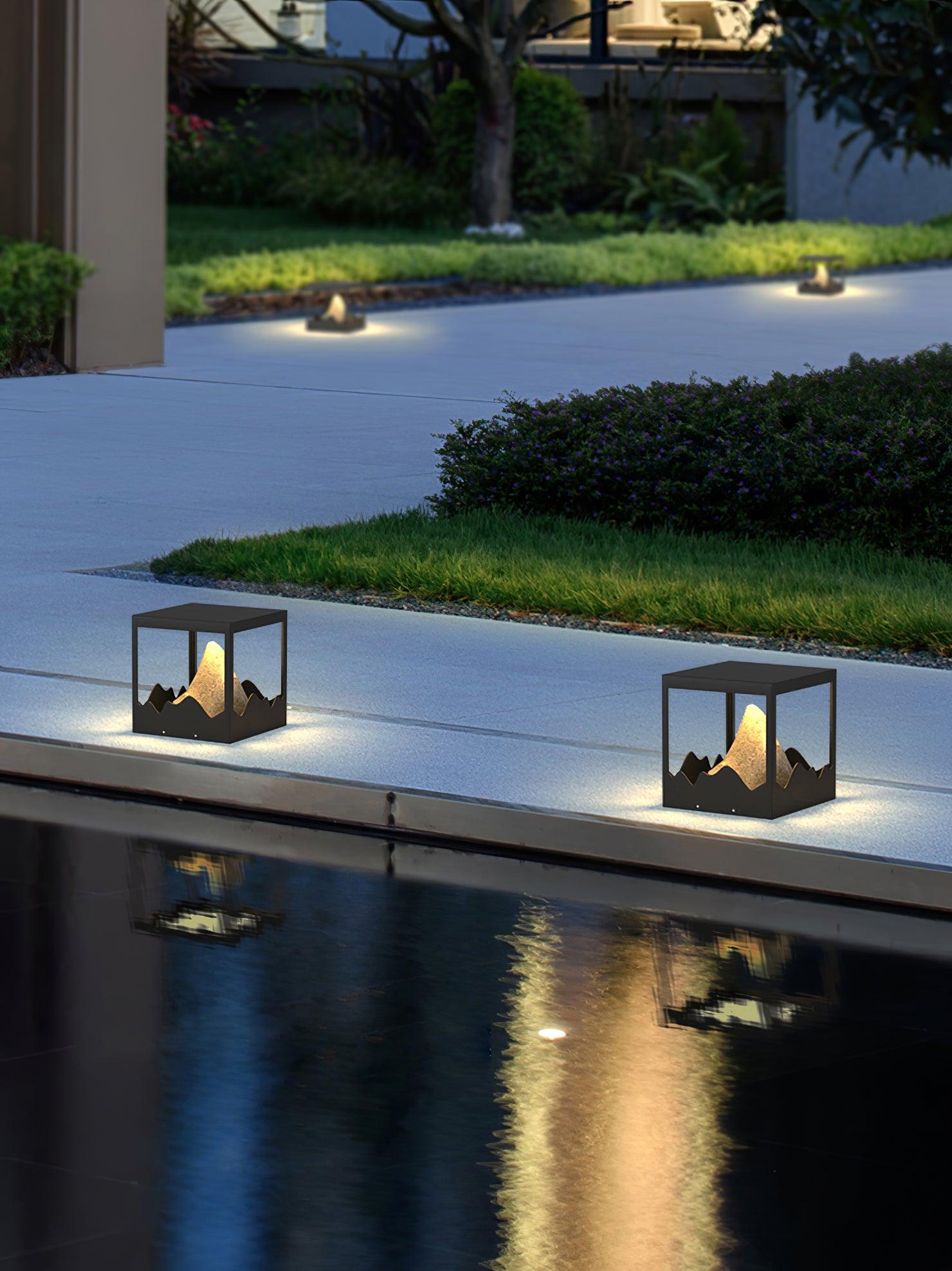 Orif Garden Outdoor Light