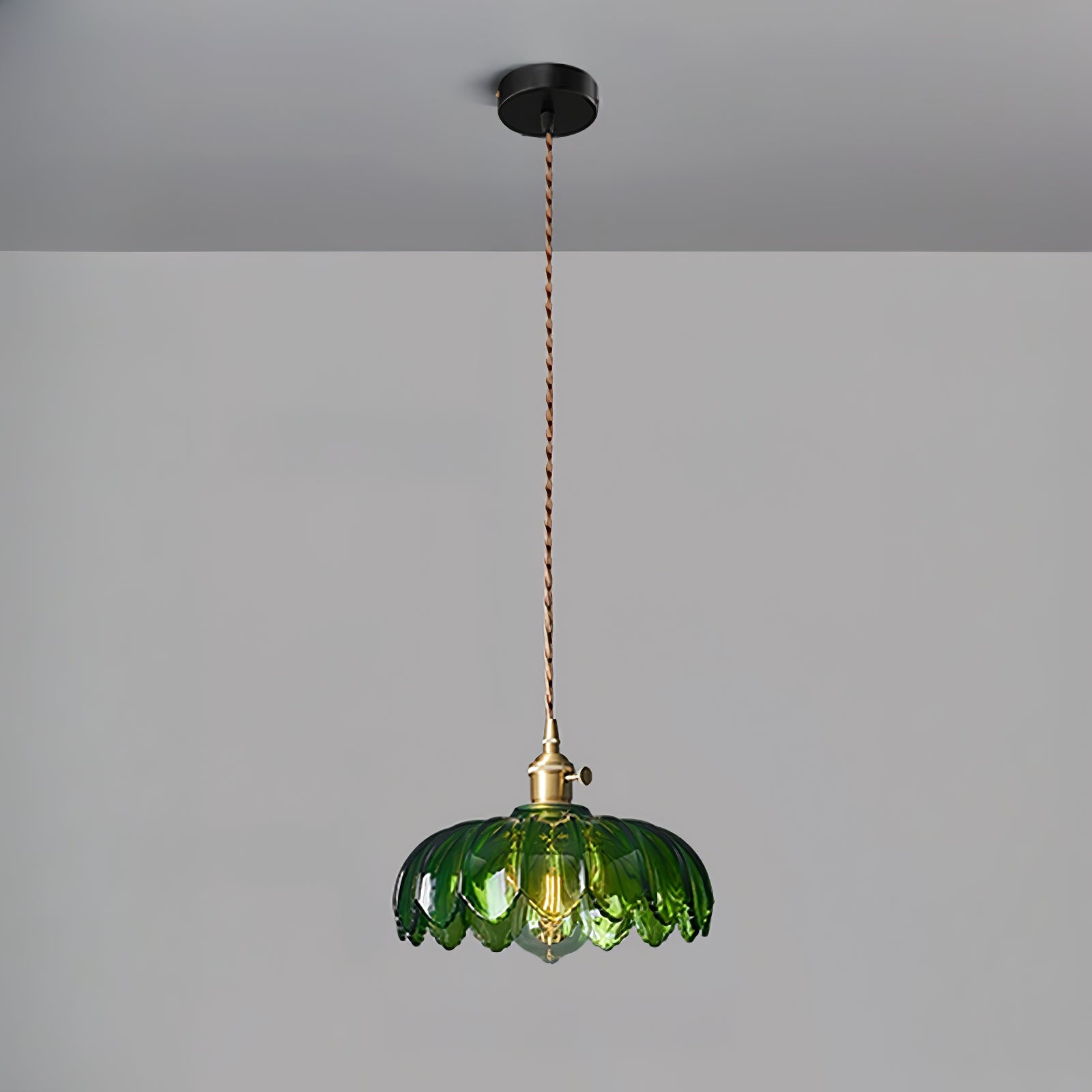 Lila Petal Pendant Lamp