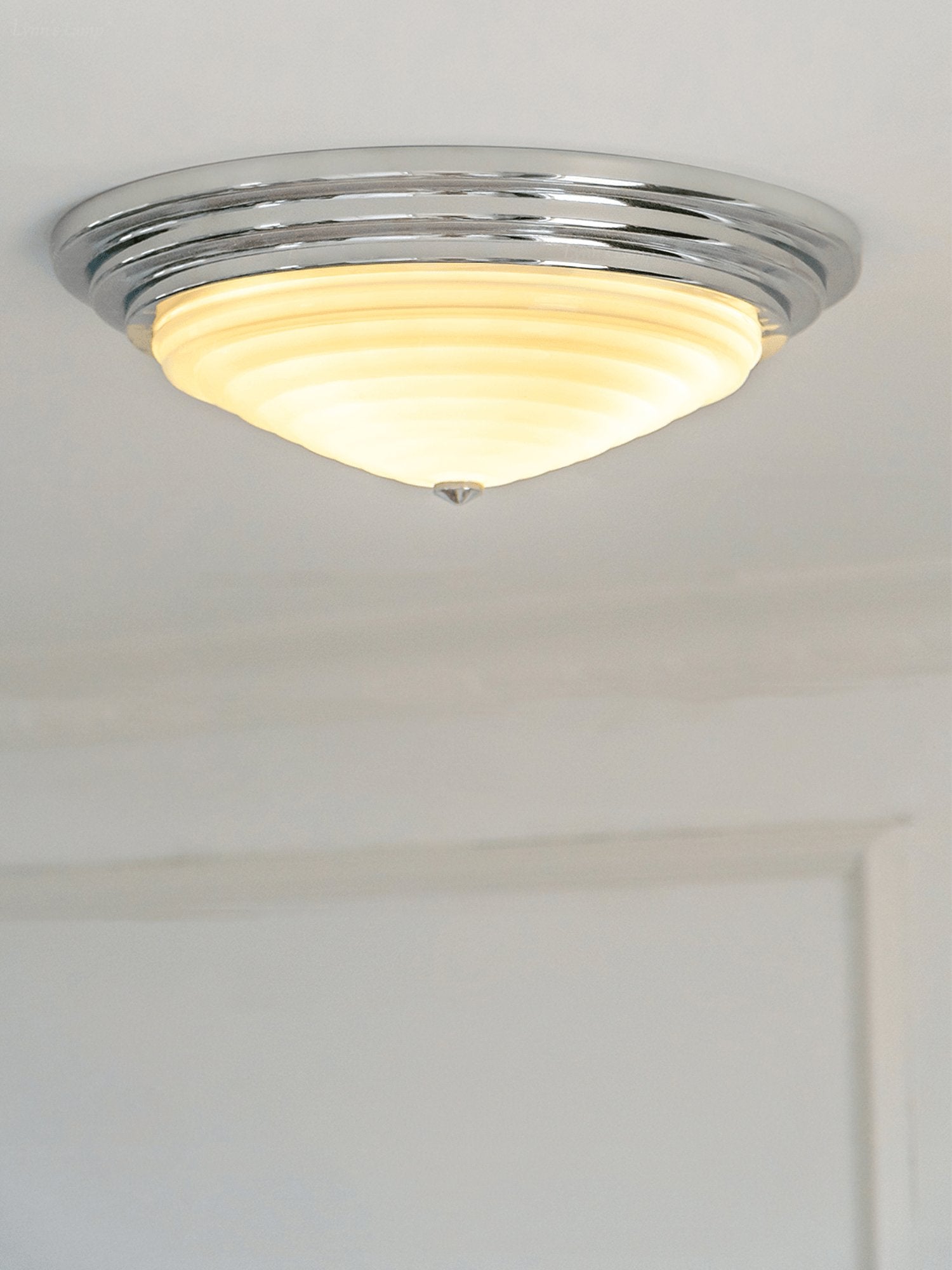 Volume Dome Ceiling Lamp