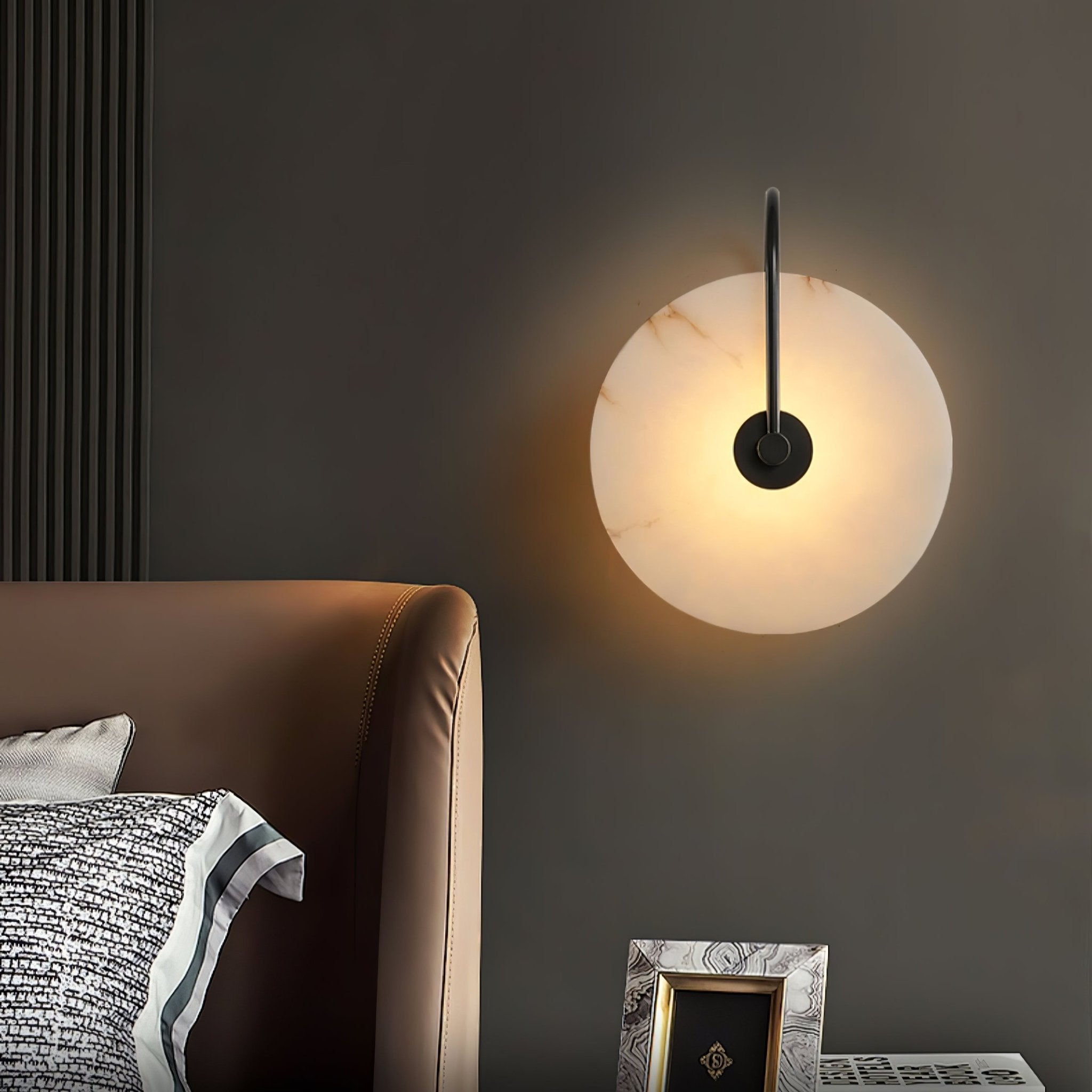 Alabaster LED Wall Lamp