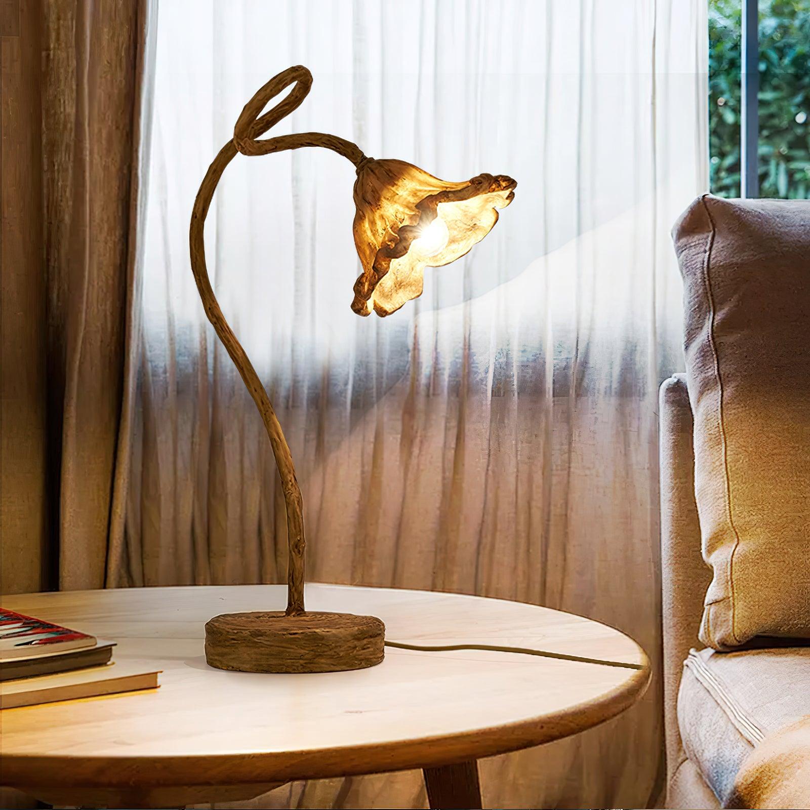 Artistic Lotus Leaf Table Lamp