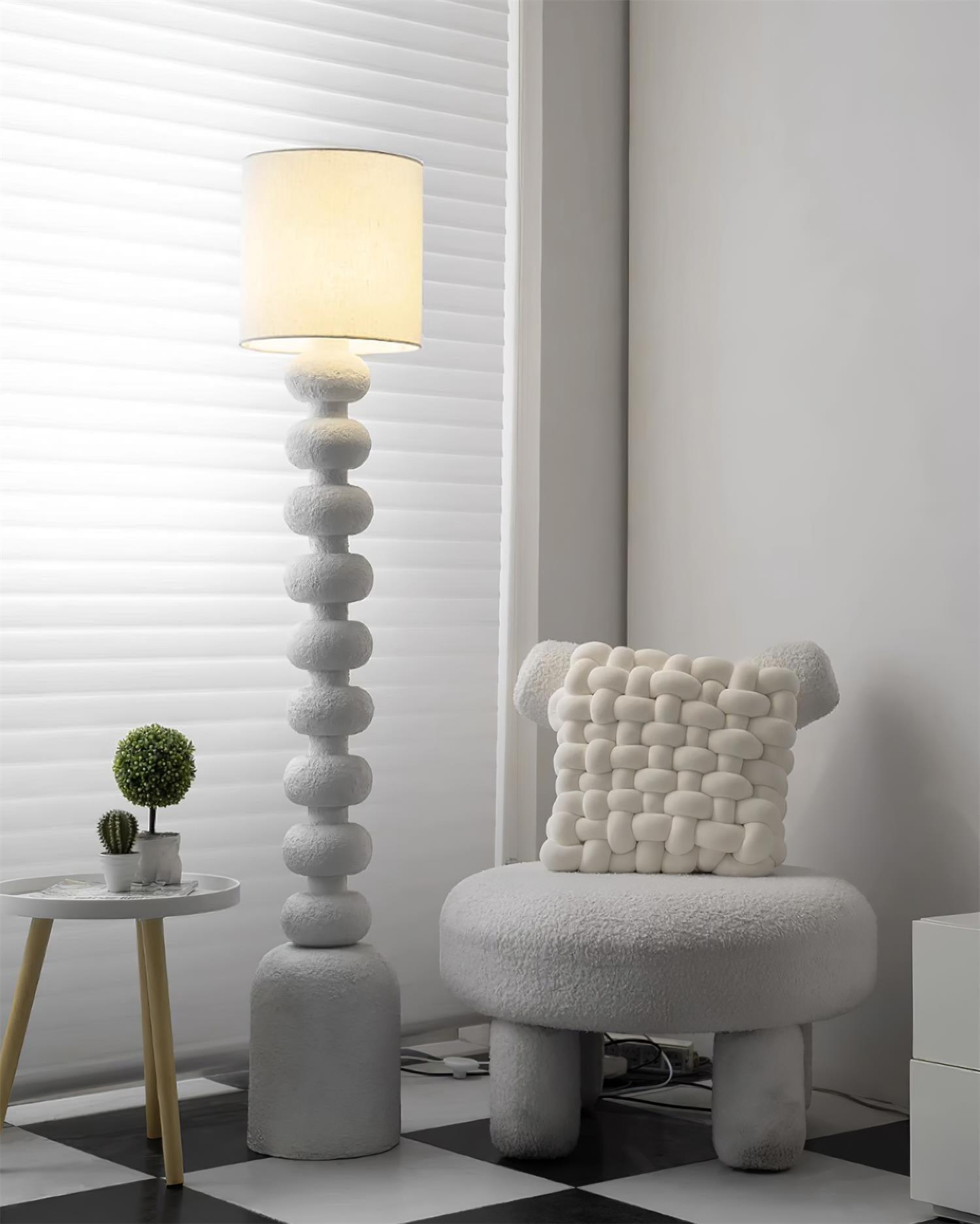 Leona Floor Lamp