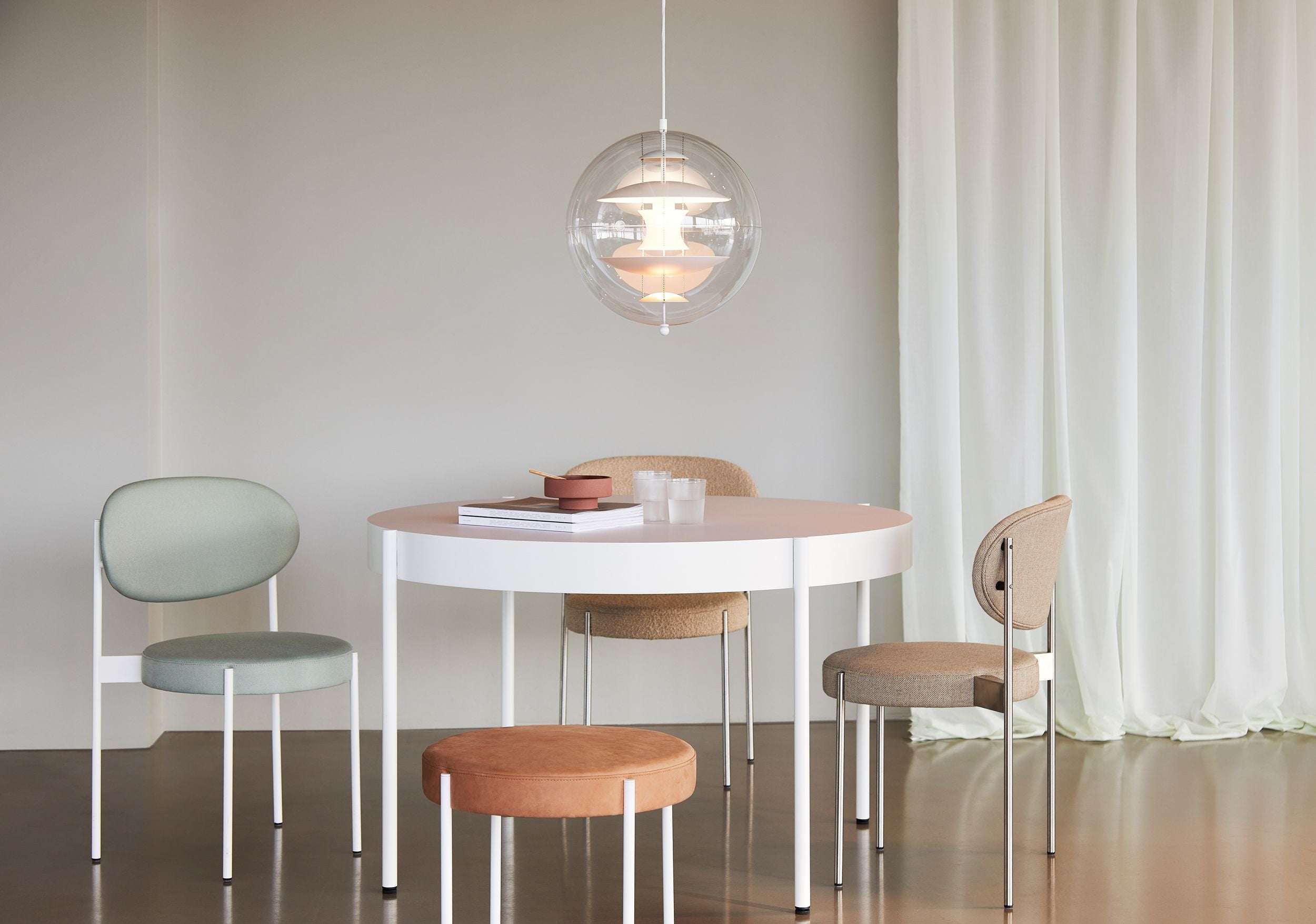 Round Sphere Pendant Lamp