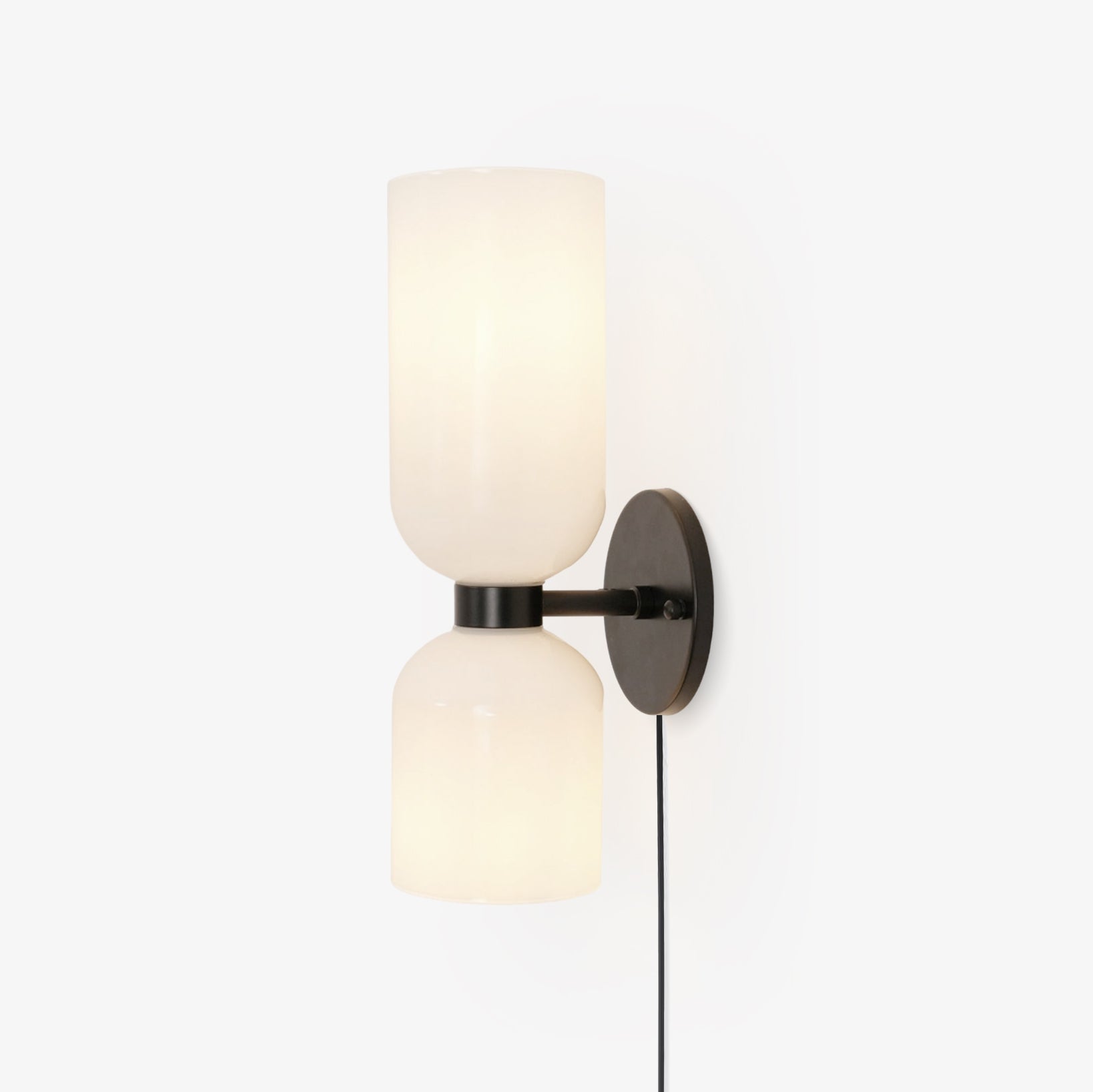 Edie Plug-In Wall Lamp