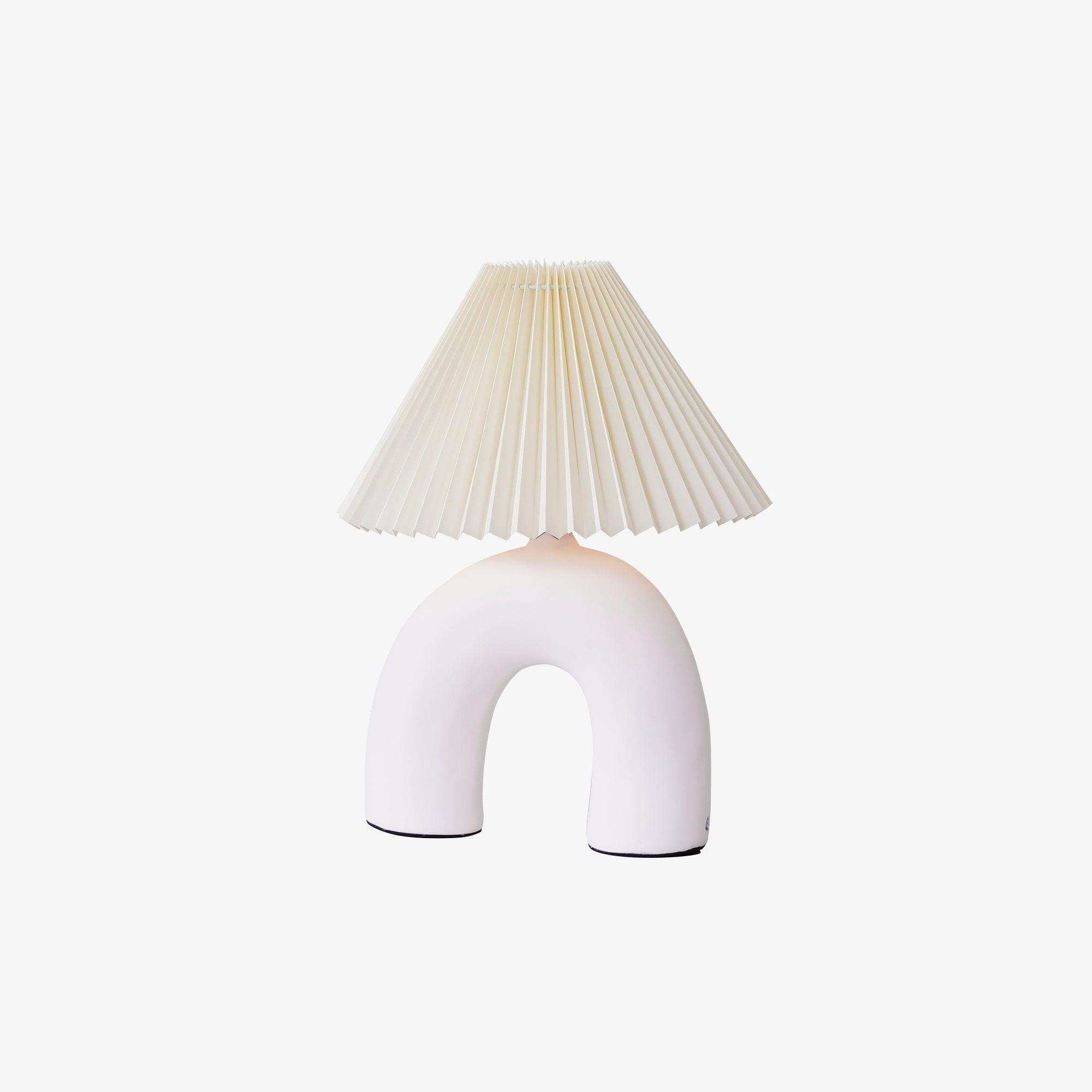 Arched Pleated Table Lamp