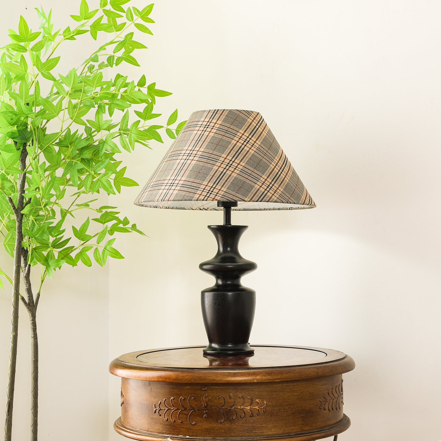 Oliver Table Lamp