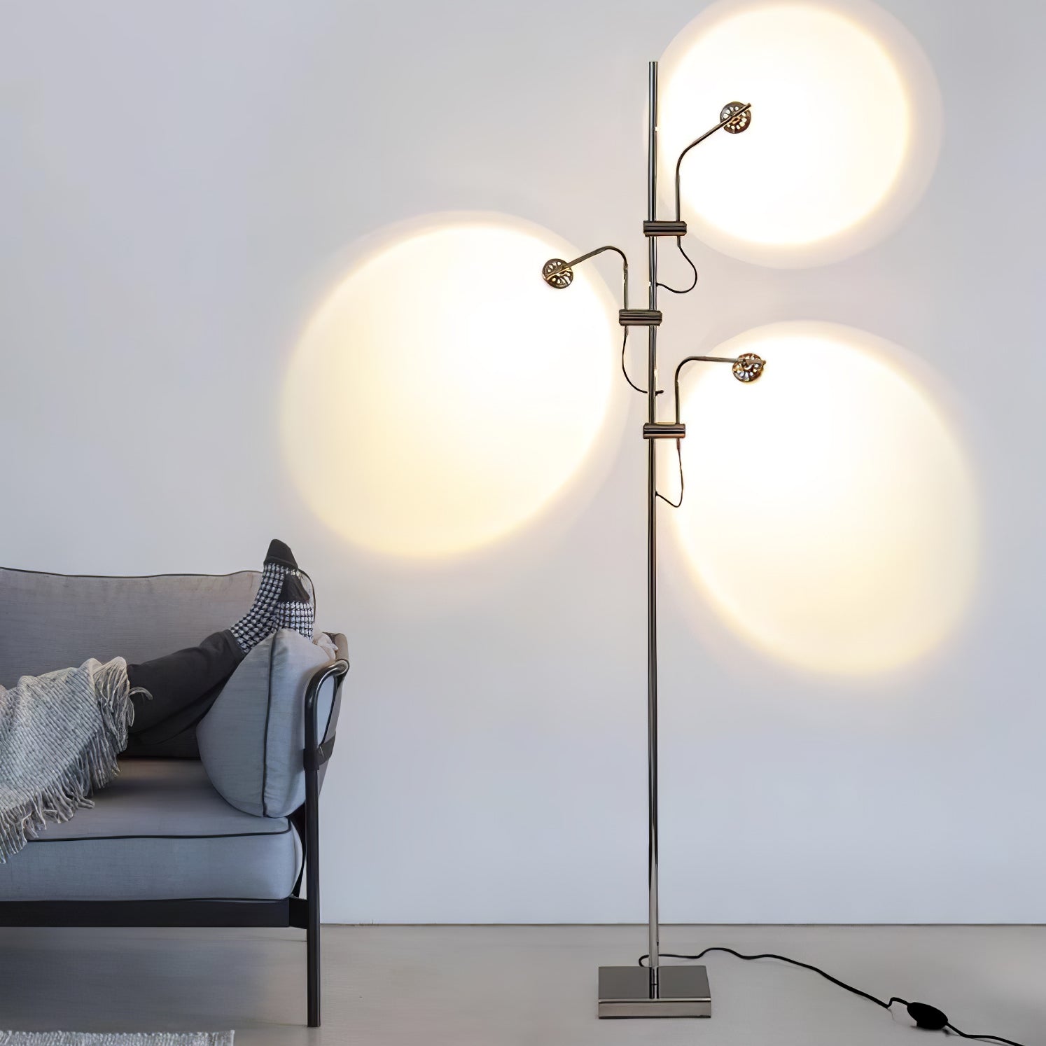 Wa Wa Floor Lamp