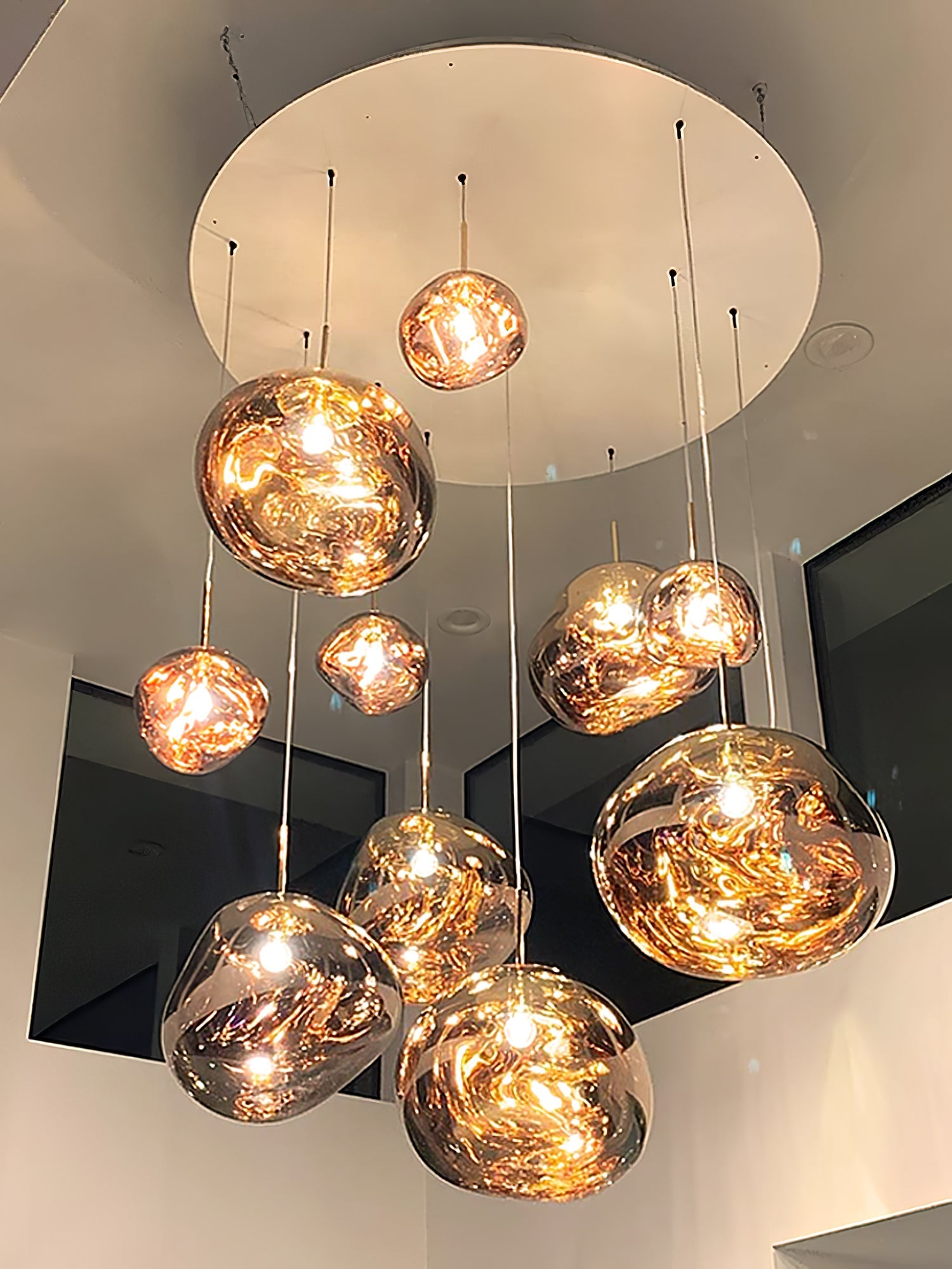 Multi Lava Round Pendant Lamp