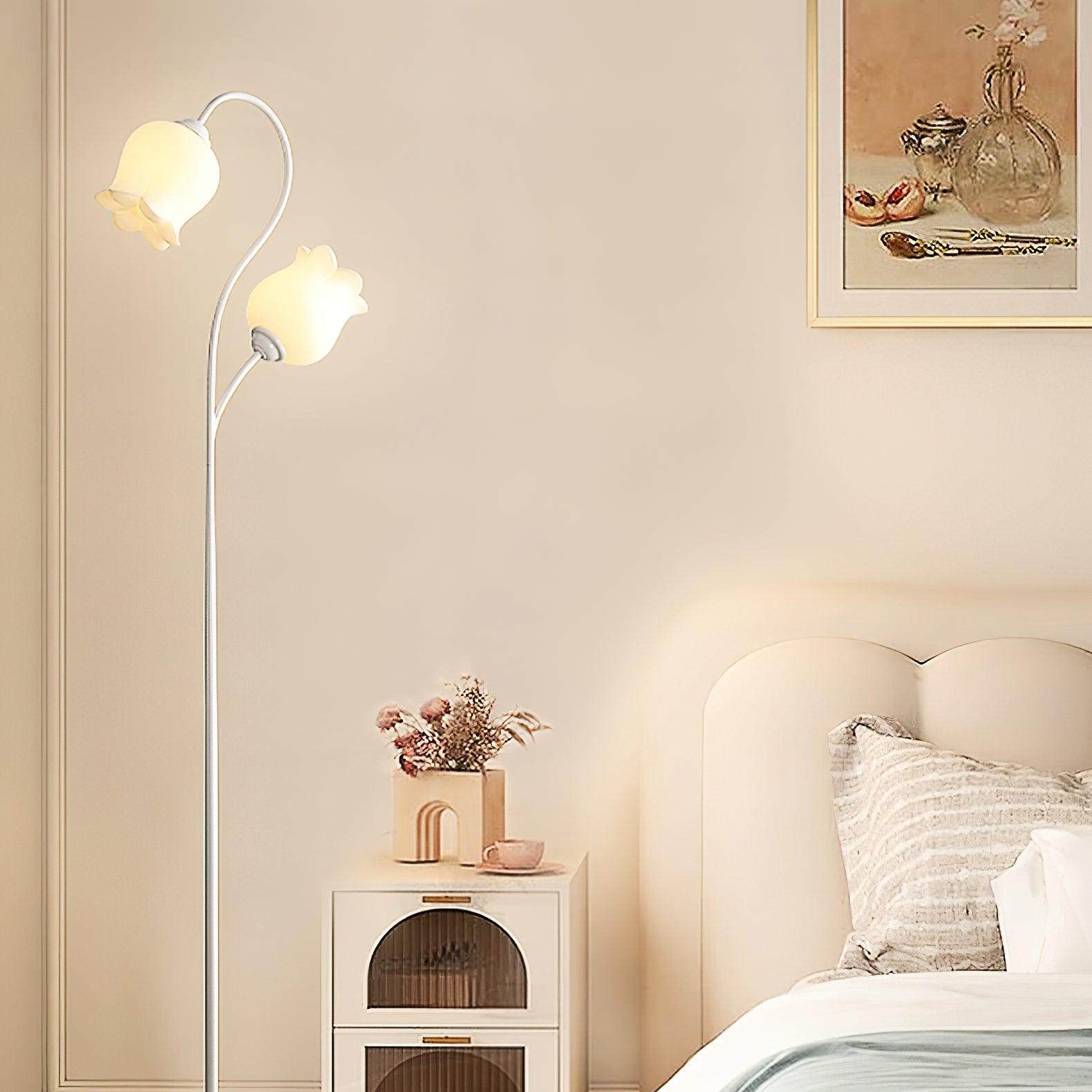 Lilium Floor Lamp