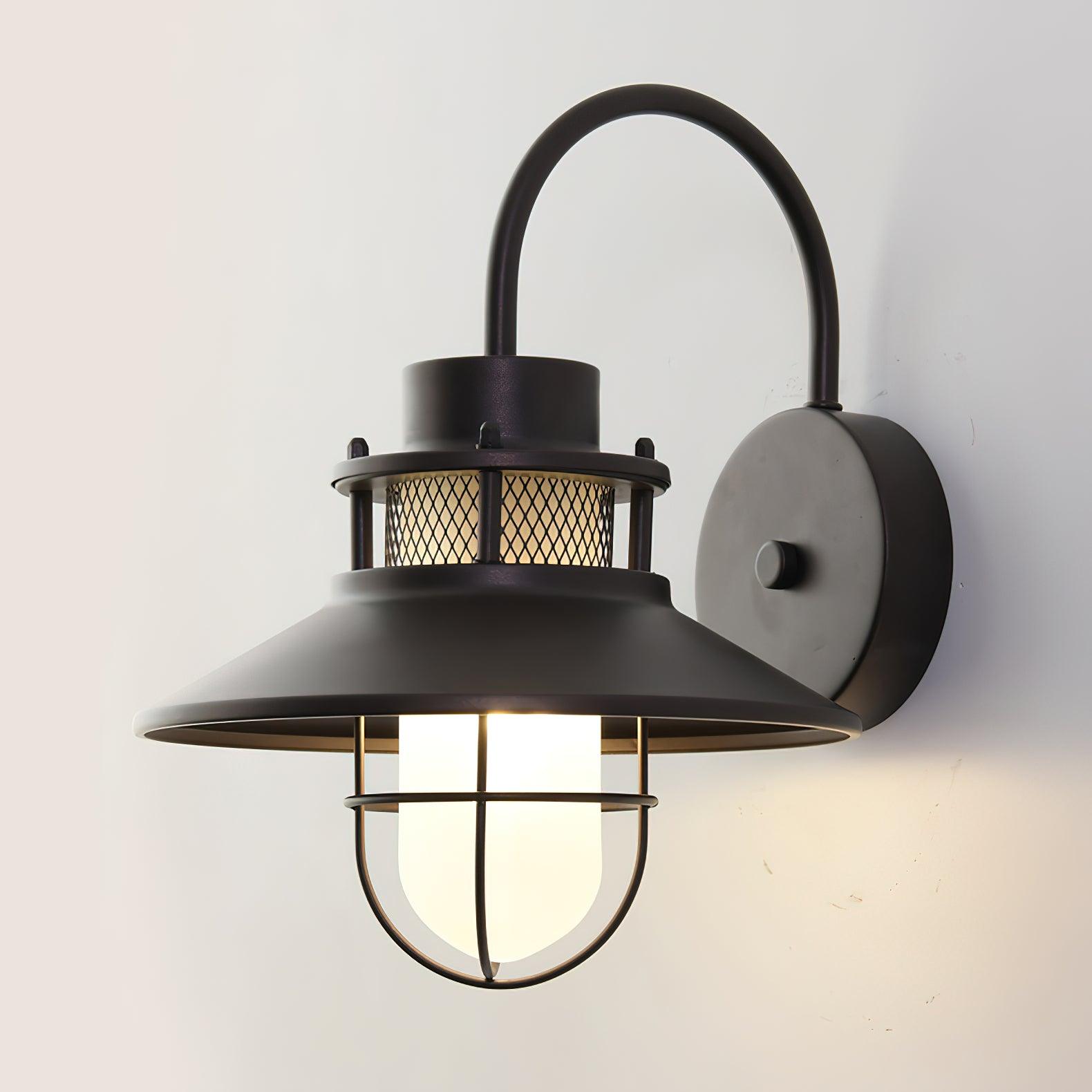 Felix Outdoor Wall Lamp