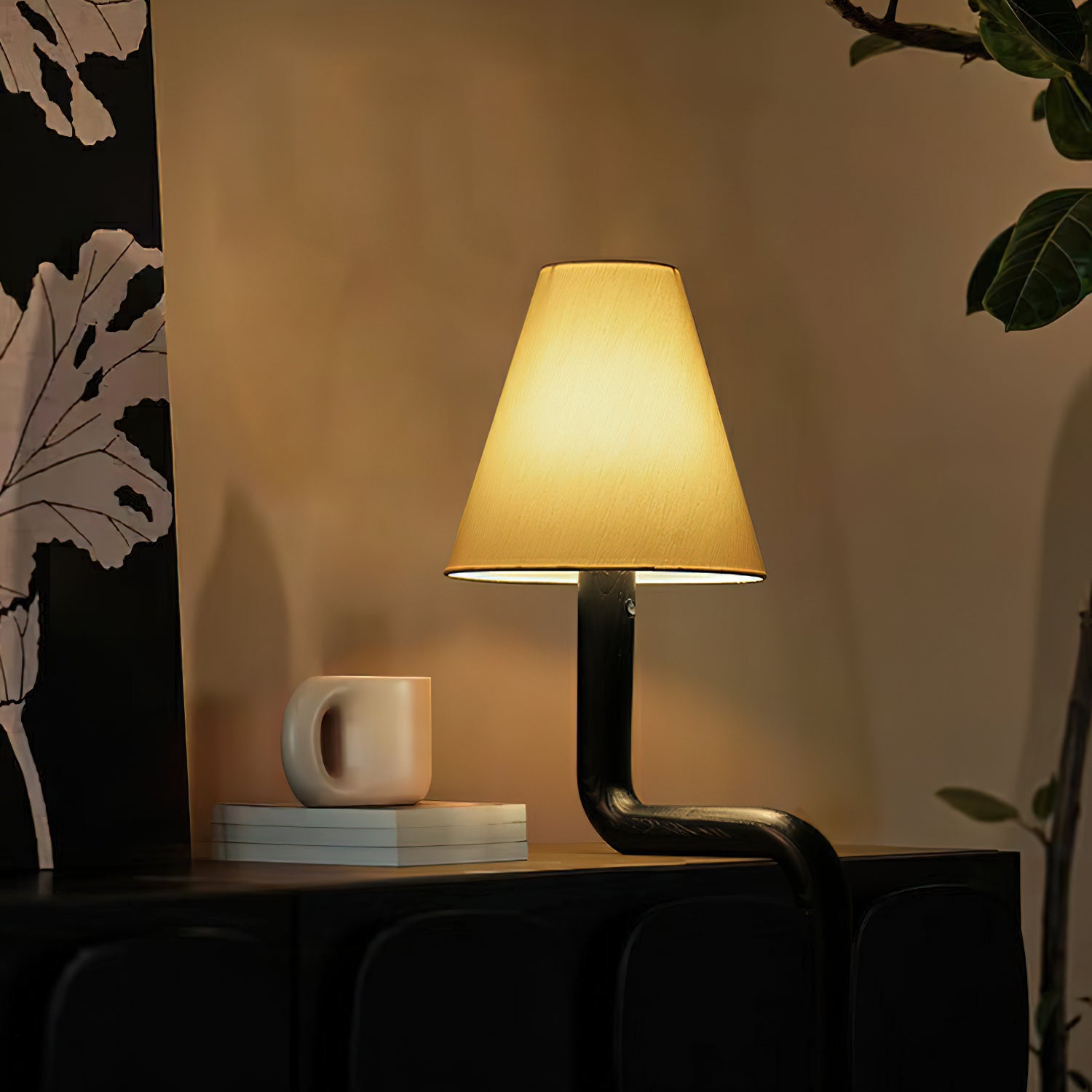 Bend Wood Table Lamp