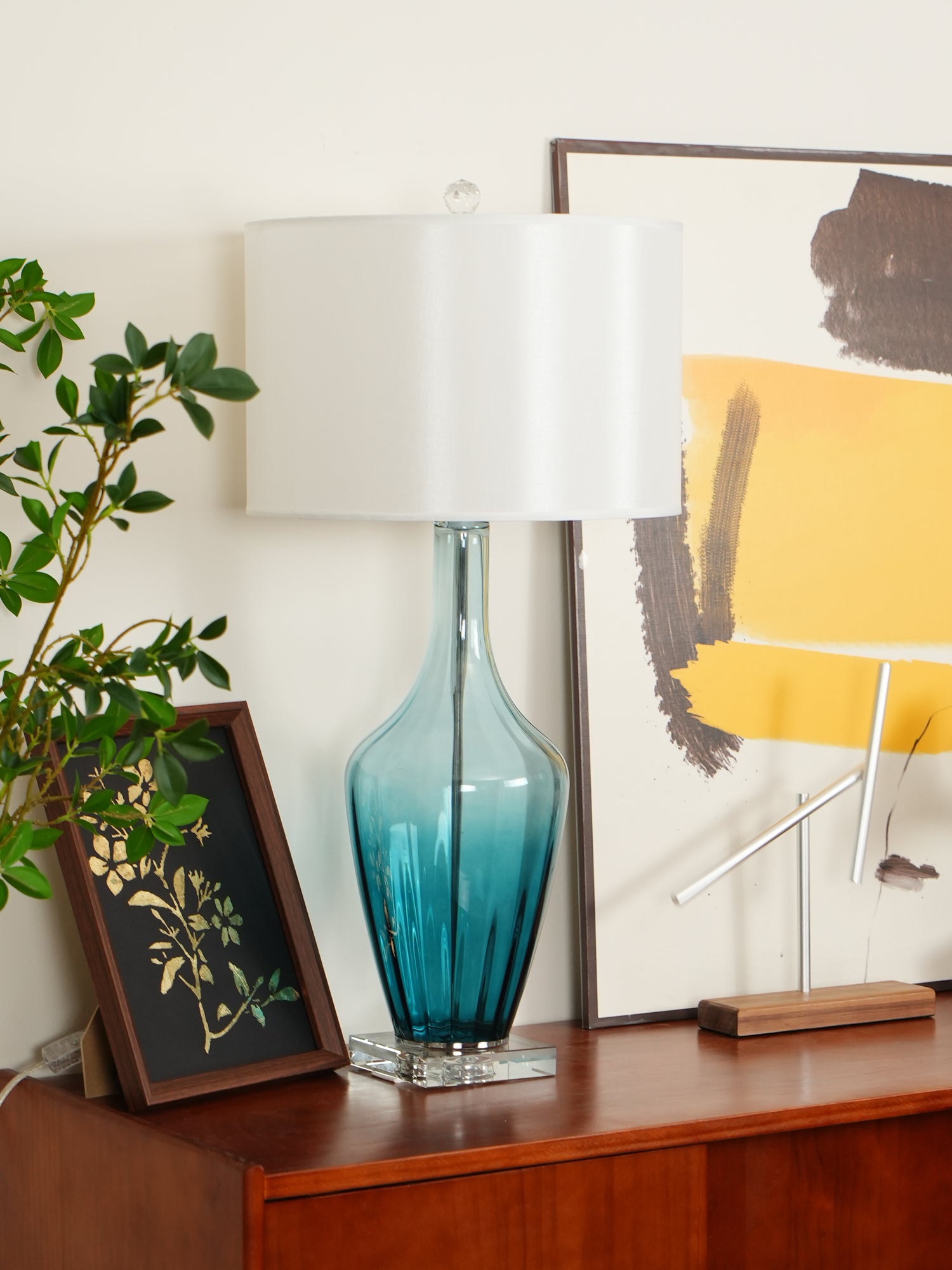 Hagano Table Lamp