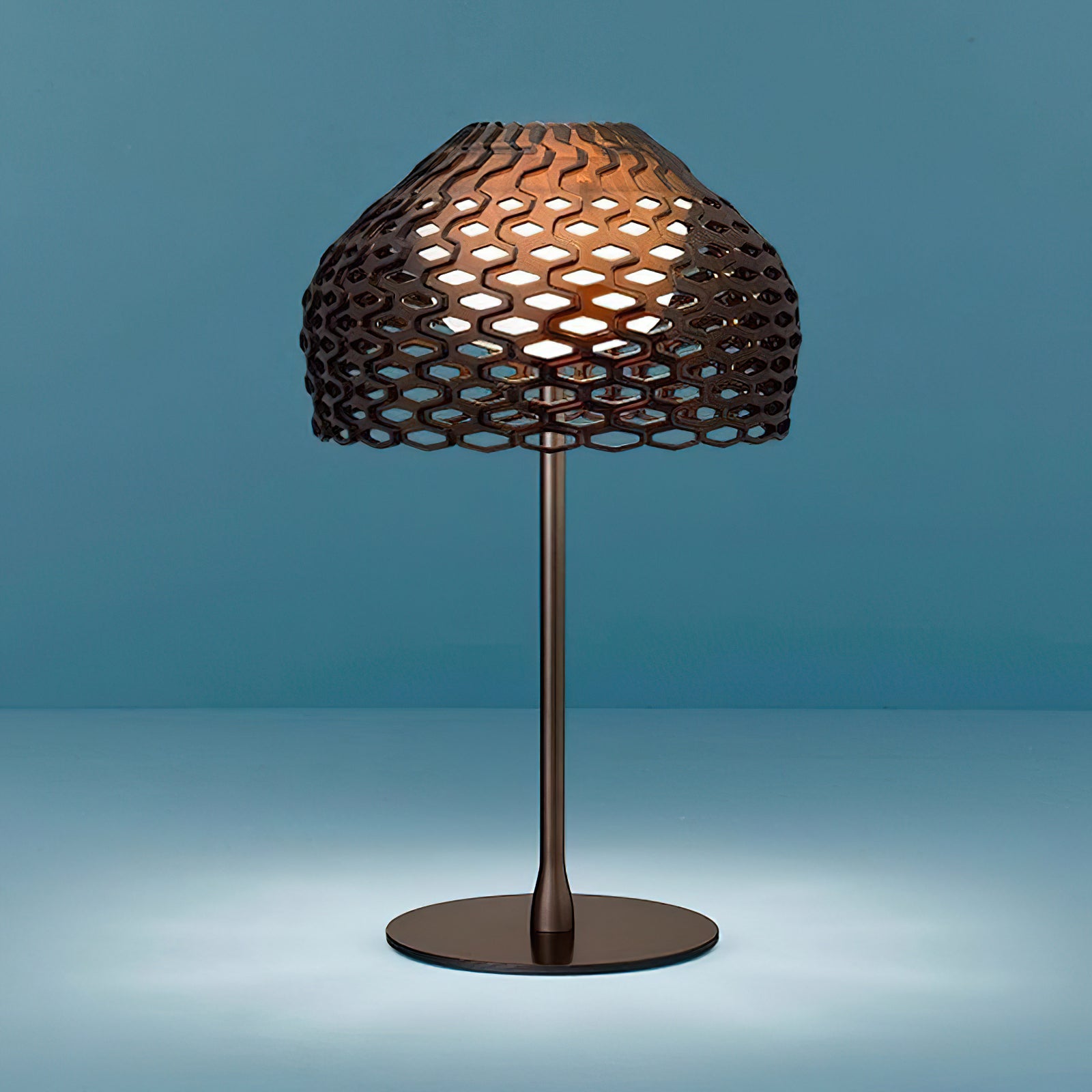 Armadillo Table Lamp