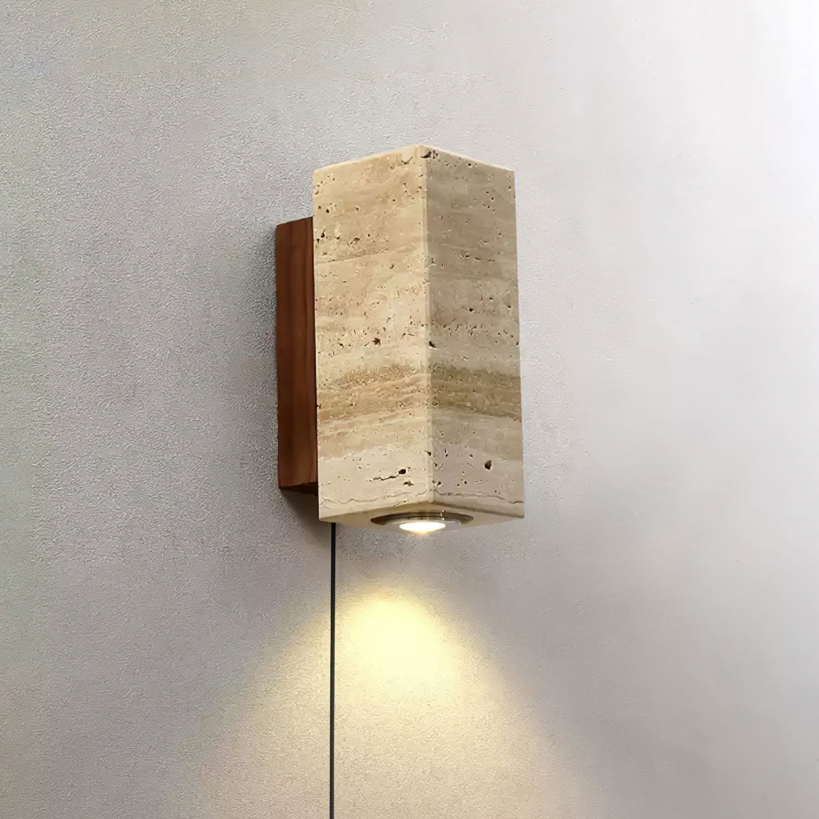 Blend Plug-in Wall Sconce